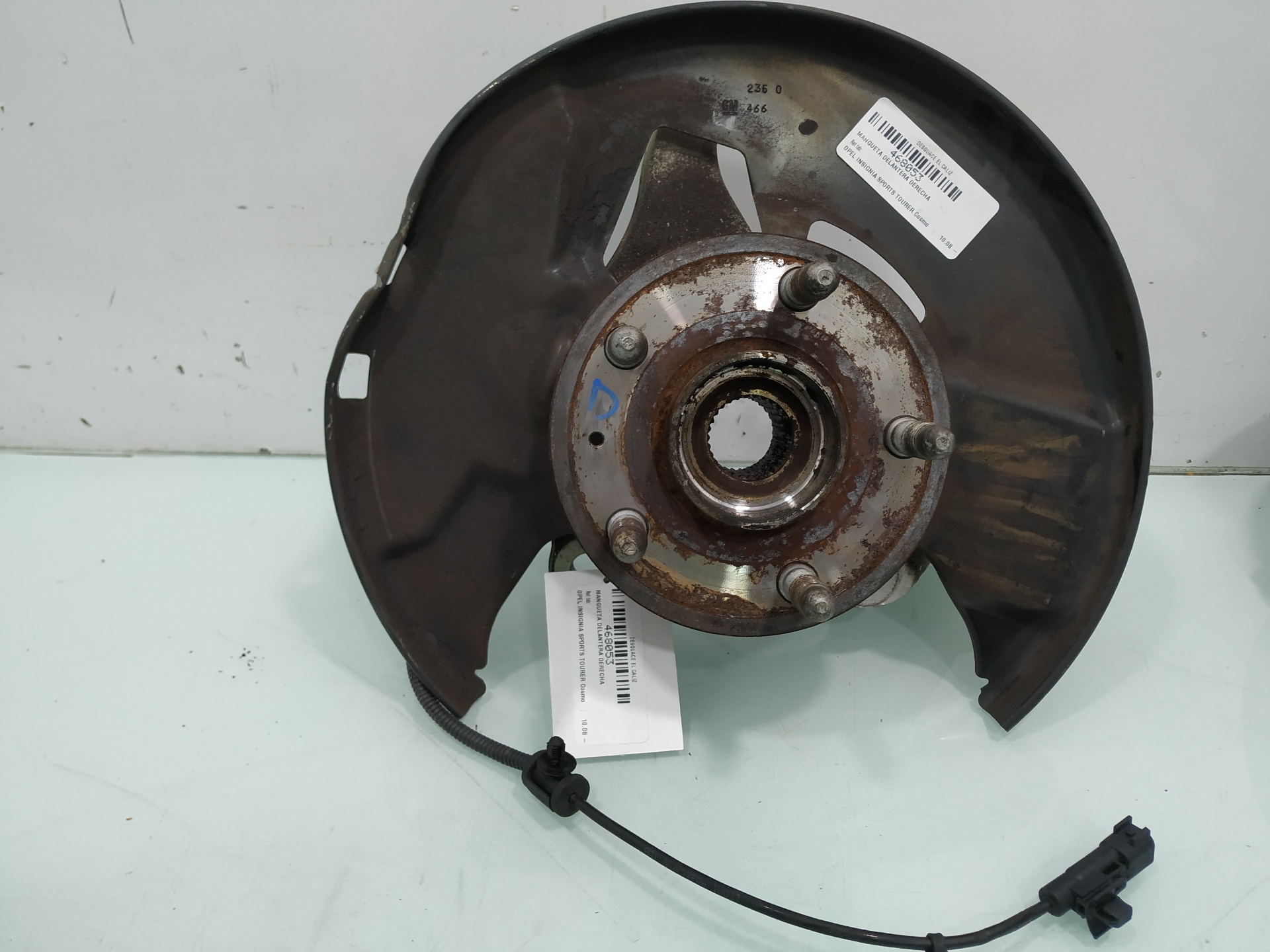 OPEL Insignia A (2008-2016) Front Right Wheel Hub 24855129