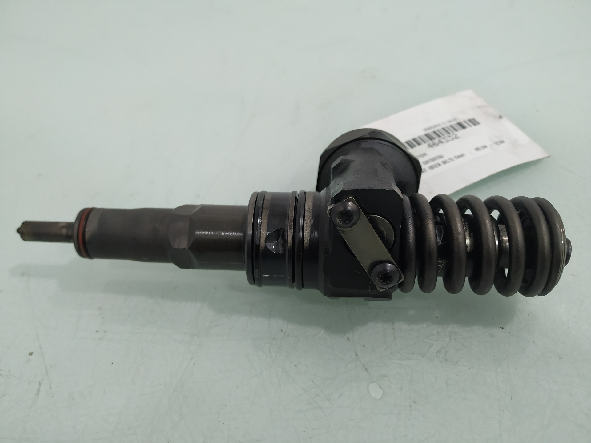 SEAT Cordoba 2 generation (1999-2009) Fuel Injector 038130073AJ 22852792