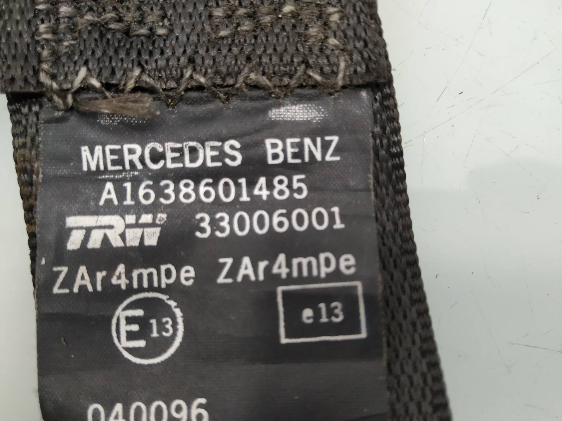 MERCEDES-BENZ M-Class W163 (1997-2005) Fram Höger Säkerhetsbälte A1638601485 19045566