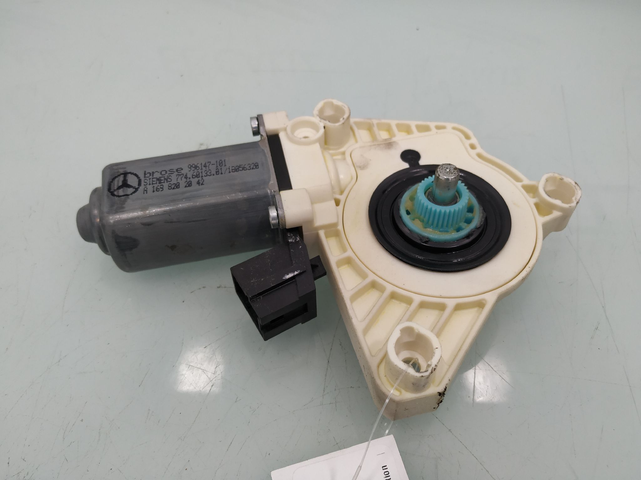 MERCEDES-BENZ A-Class W169 (2004-2012) Rear Right Door Window Control Motor A1698202042 18902472