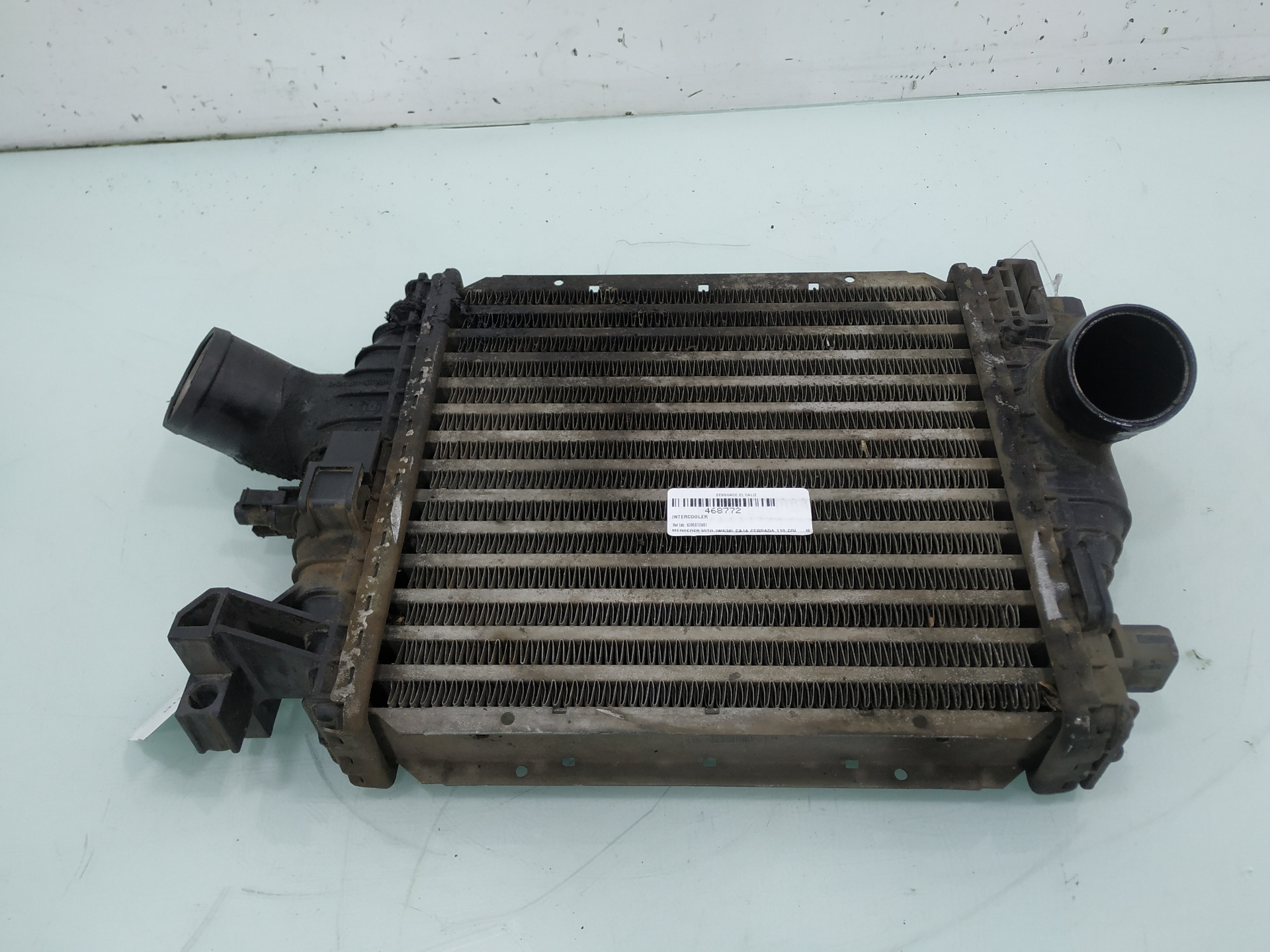 MERCEDES-BENZ Vito W638 (1996-2003) Radiateur de refroidisseur intermédiaire 6385012901 24919112