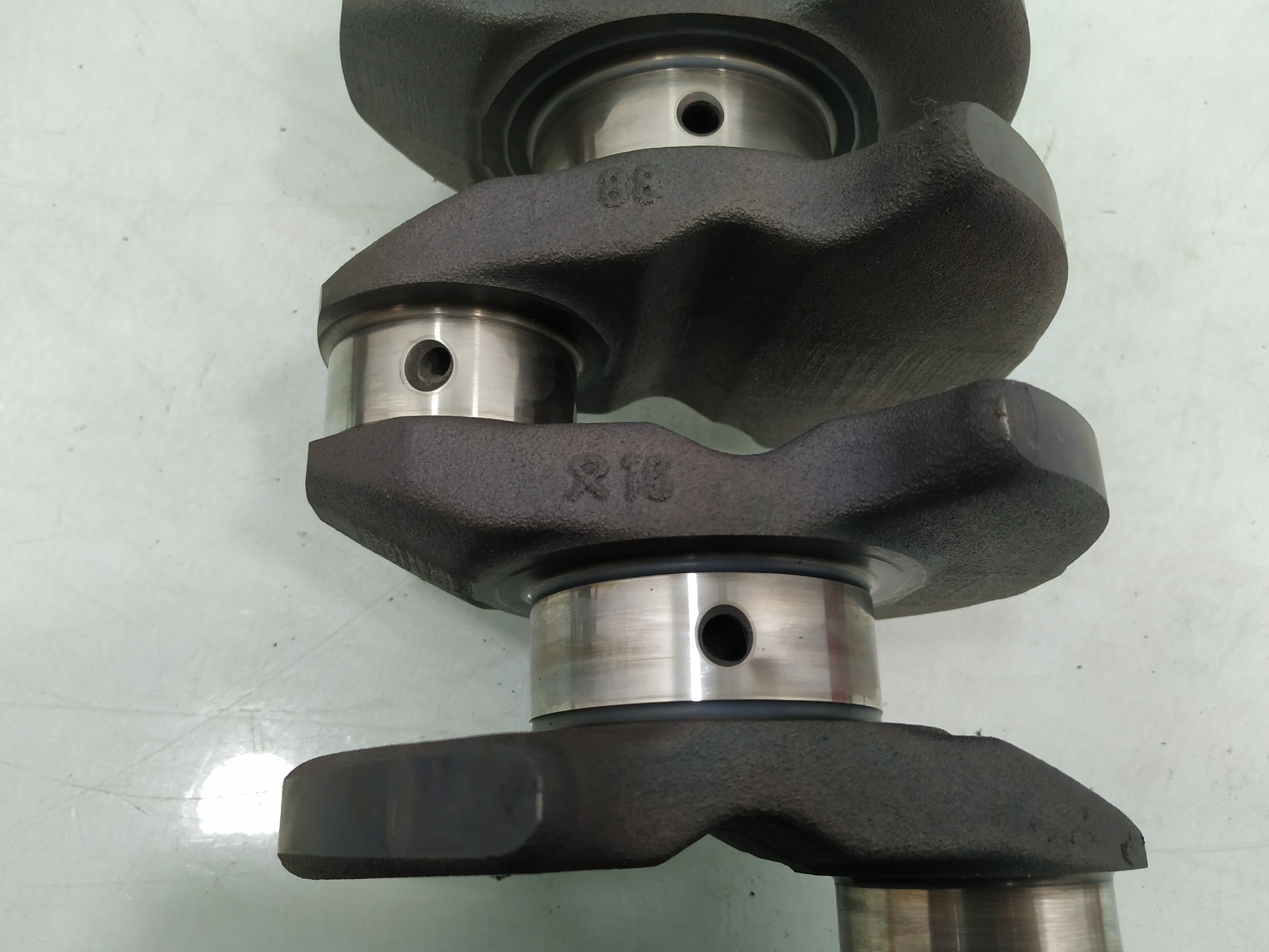 BMW 3 Series E46 (1997-2006) Crankshaft 25213324