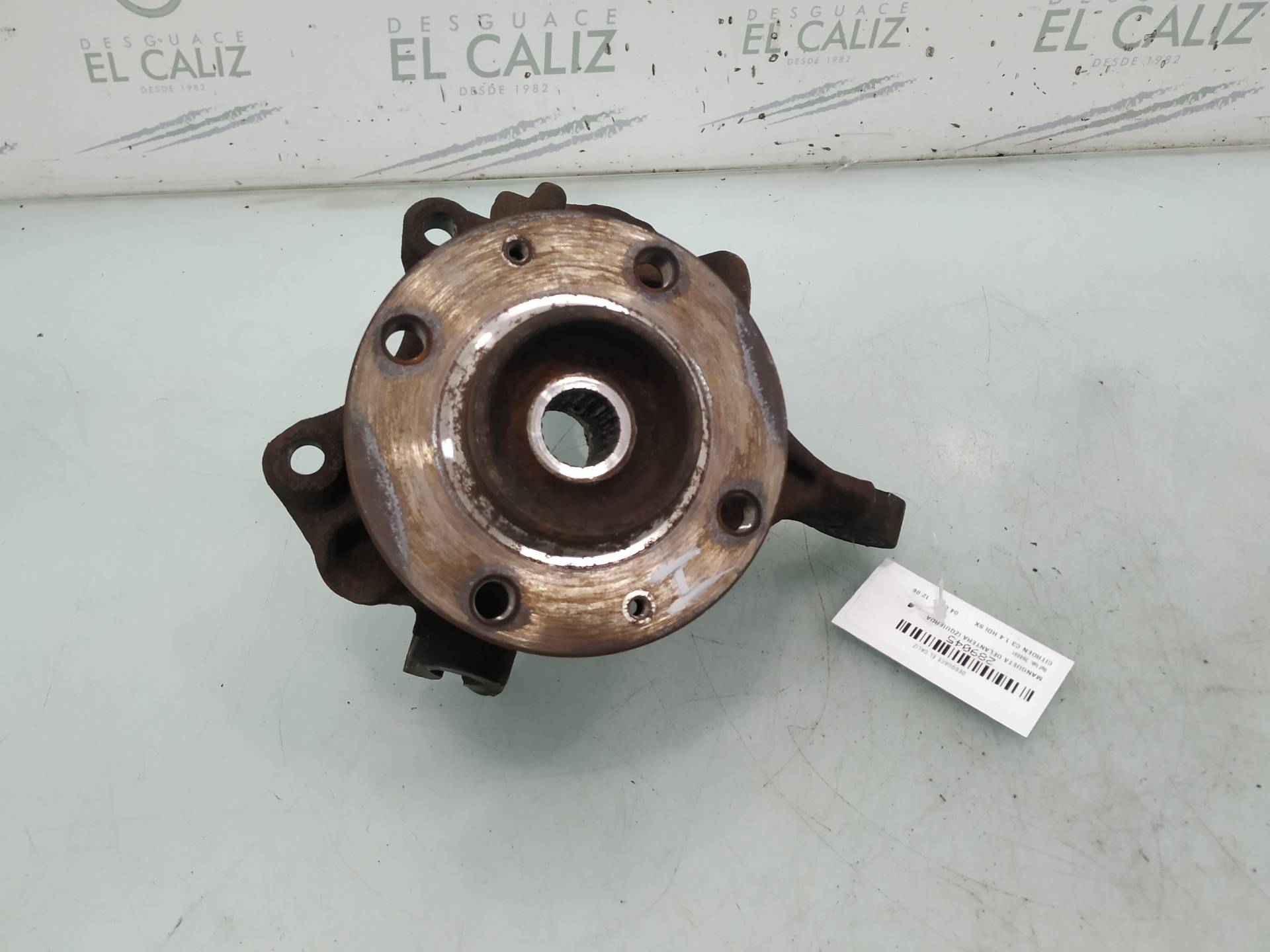 CITROËN C3 1 generation (2002-2010) Front Left Wheel Hub 364691 18964043