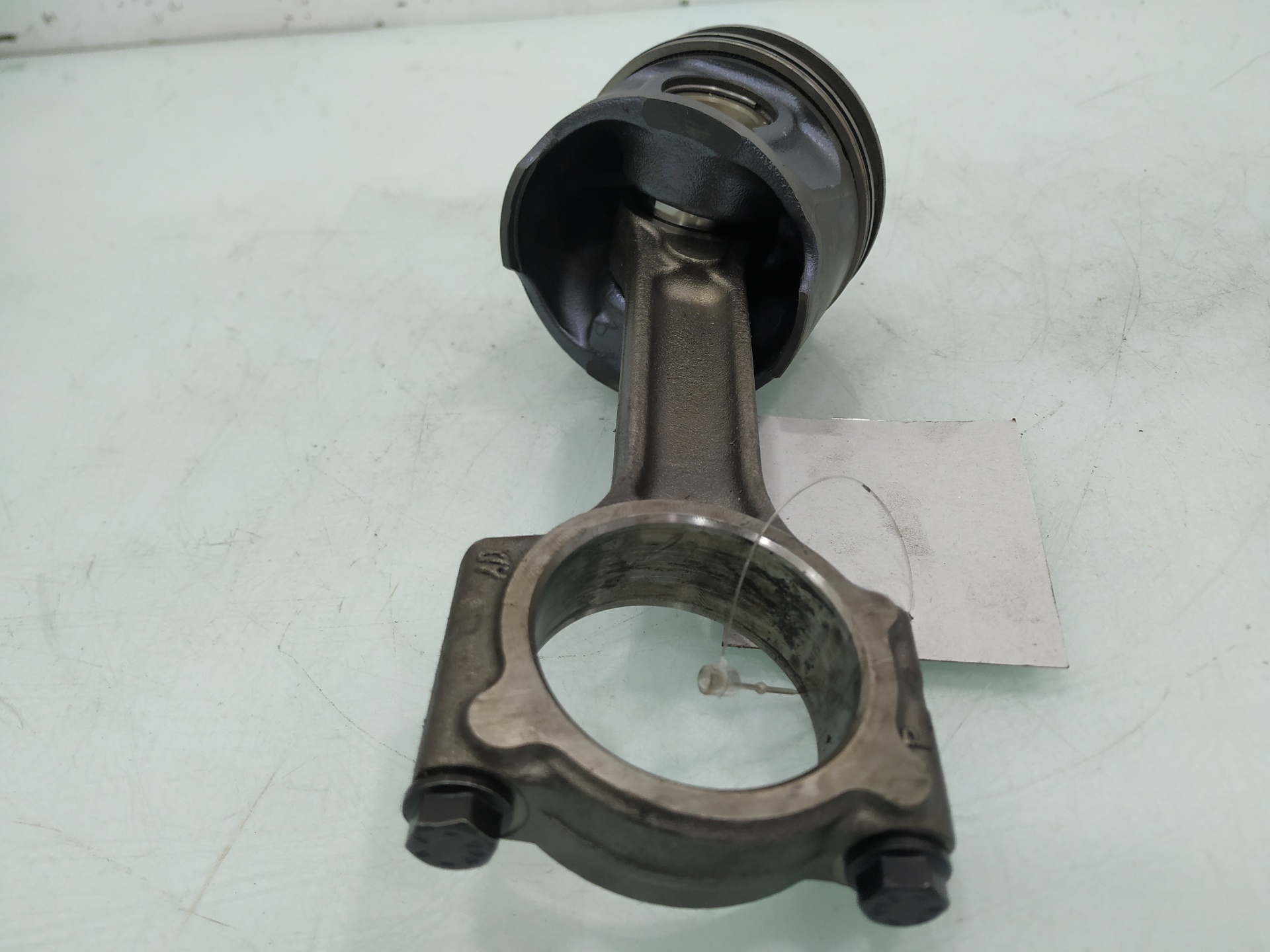 VAUXHALL Piston 25411740