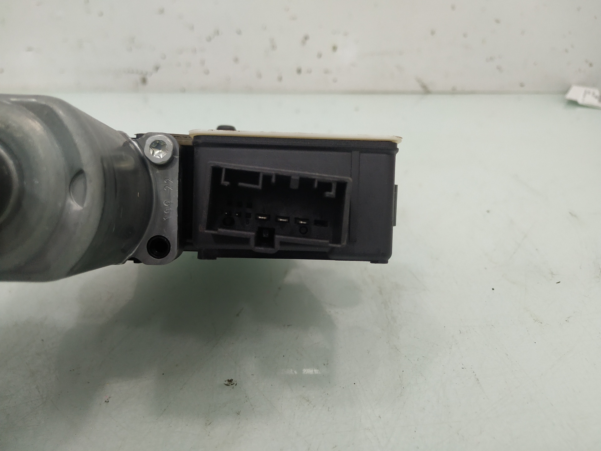 VOLKSWAGEN T-Roc 1 generation (2017-2024) Rear Right Door Window Control Motor 5Q0959408D 25930547