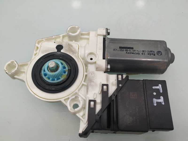 VOLKSWAGEN Passat B6 (2005-2010) Rear Left Door Window Control Motor 1K0959703P 18879140