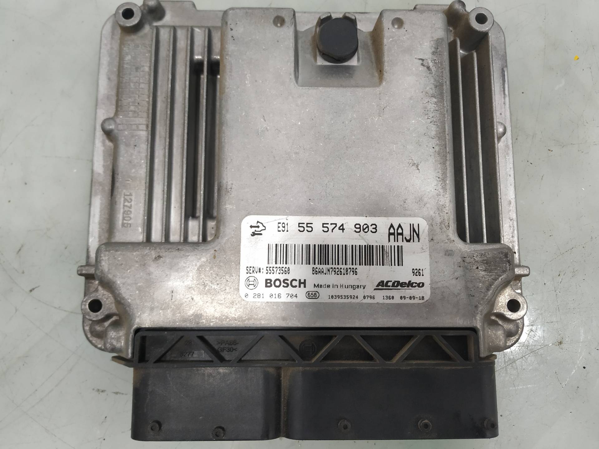 OPEL Insignia A (2008-2016) Engine Control Unit ECU 55574903 19059673