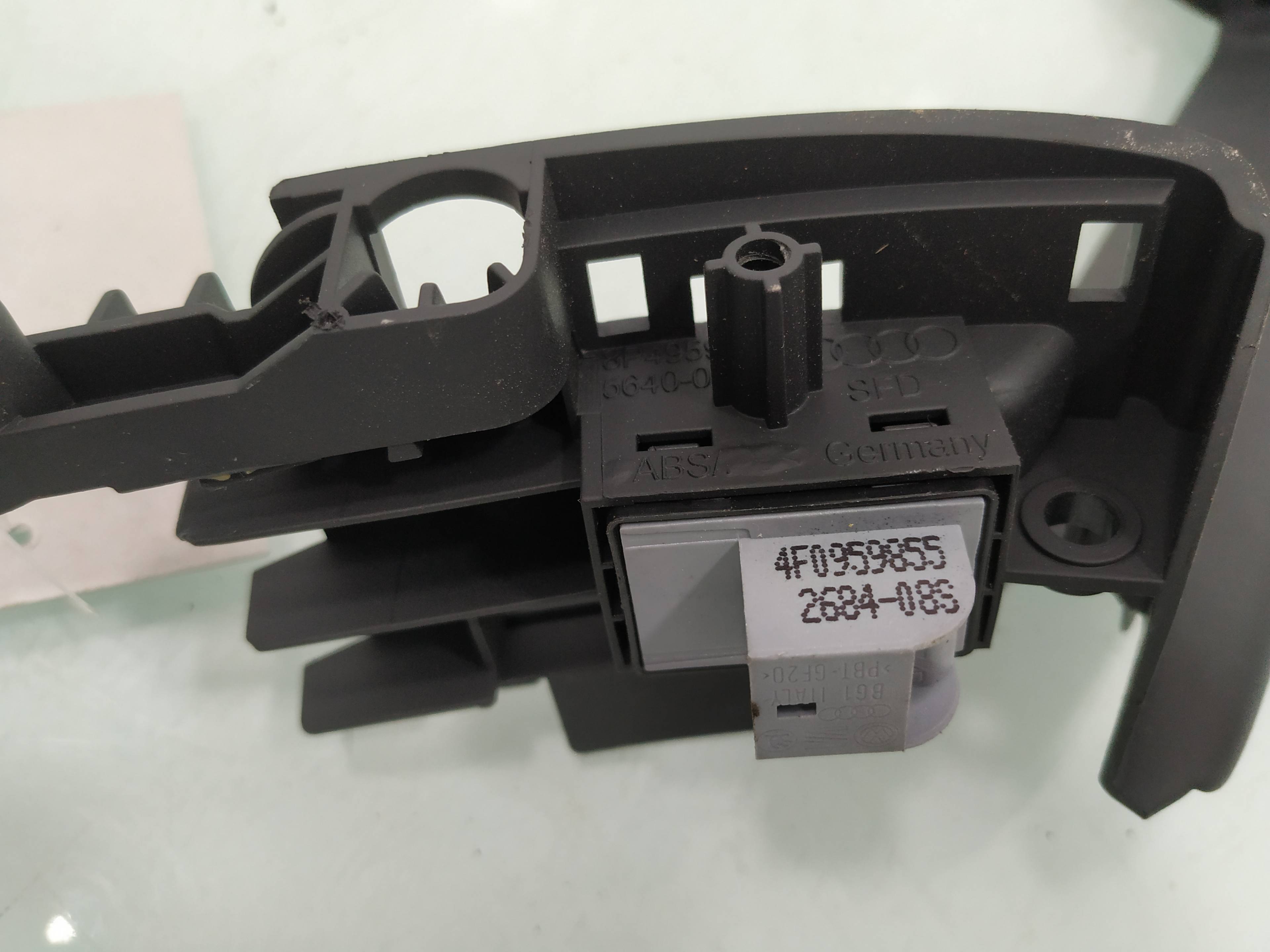 AUDI A3 8P (2003-2013) Rear Right Door Window Control Switch 4F0959855 21068096