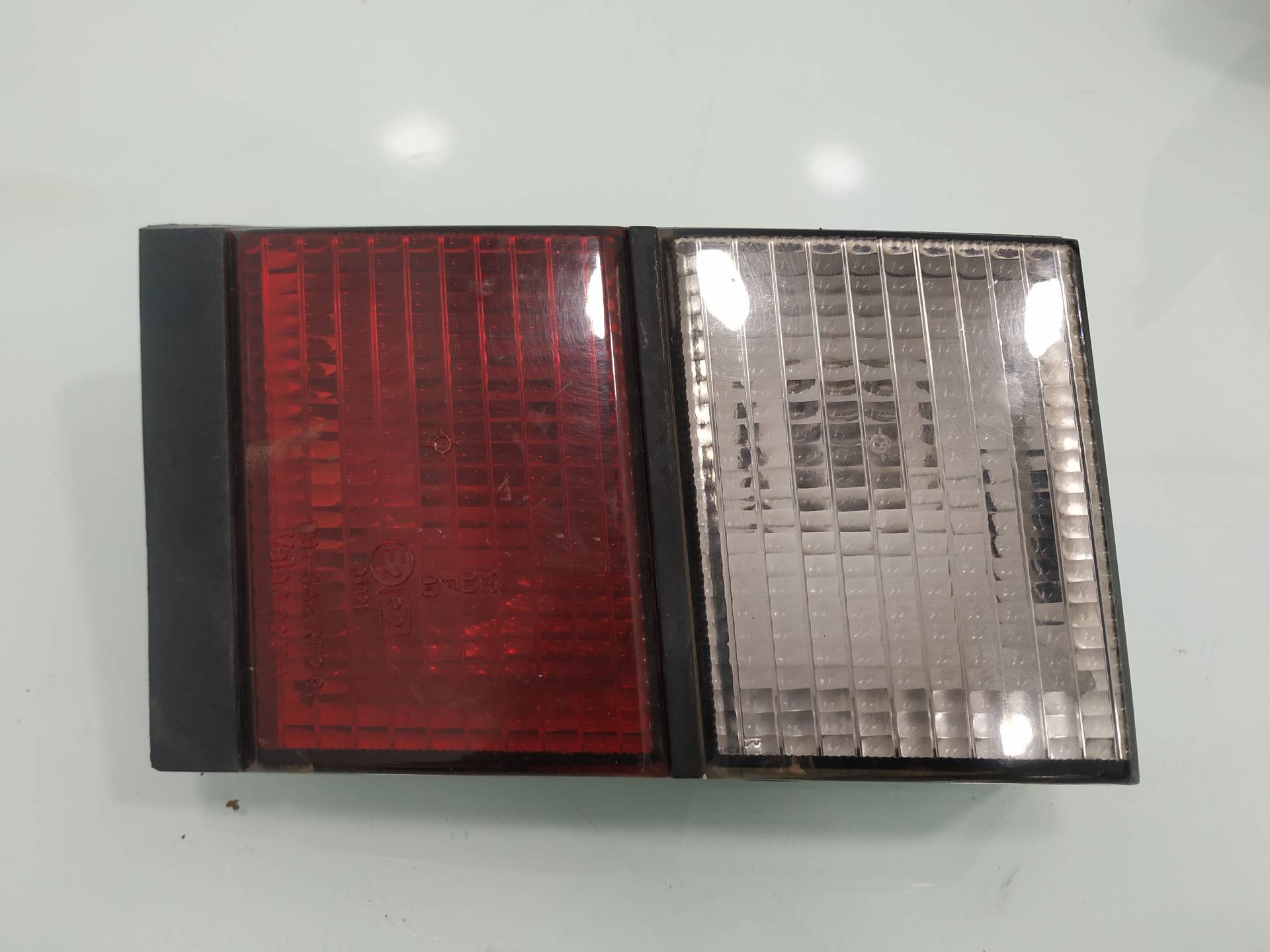 ROVER 800 1 generation (1986-1999) Rear Right Taillight Lamp 010016992 24896925