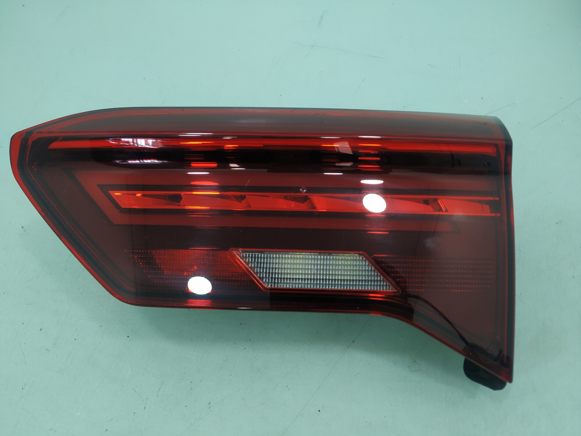 VOLKSWAGEN T-Roc 1 generation (2017-2024) Rear Right Taillight Lamp 2GA945094B 25930545