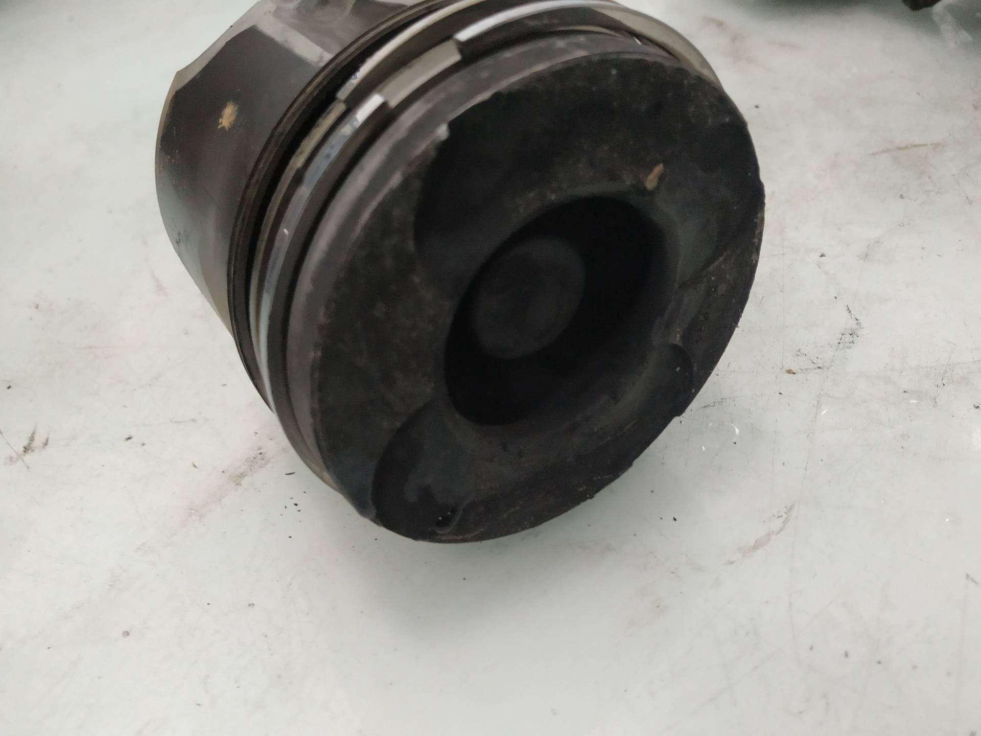 SSANGYONG Rexton Y200 (2001-2007) Piston 18996052