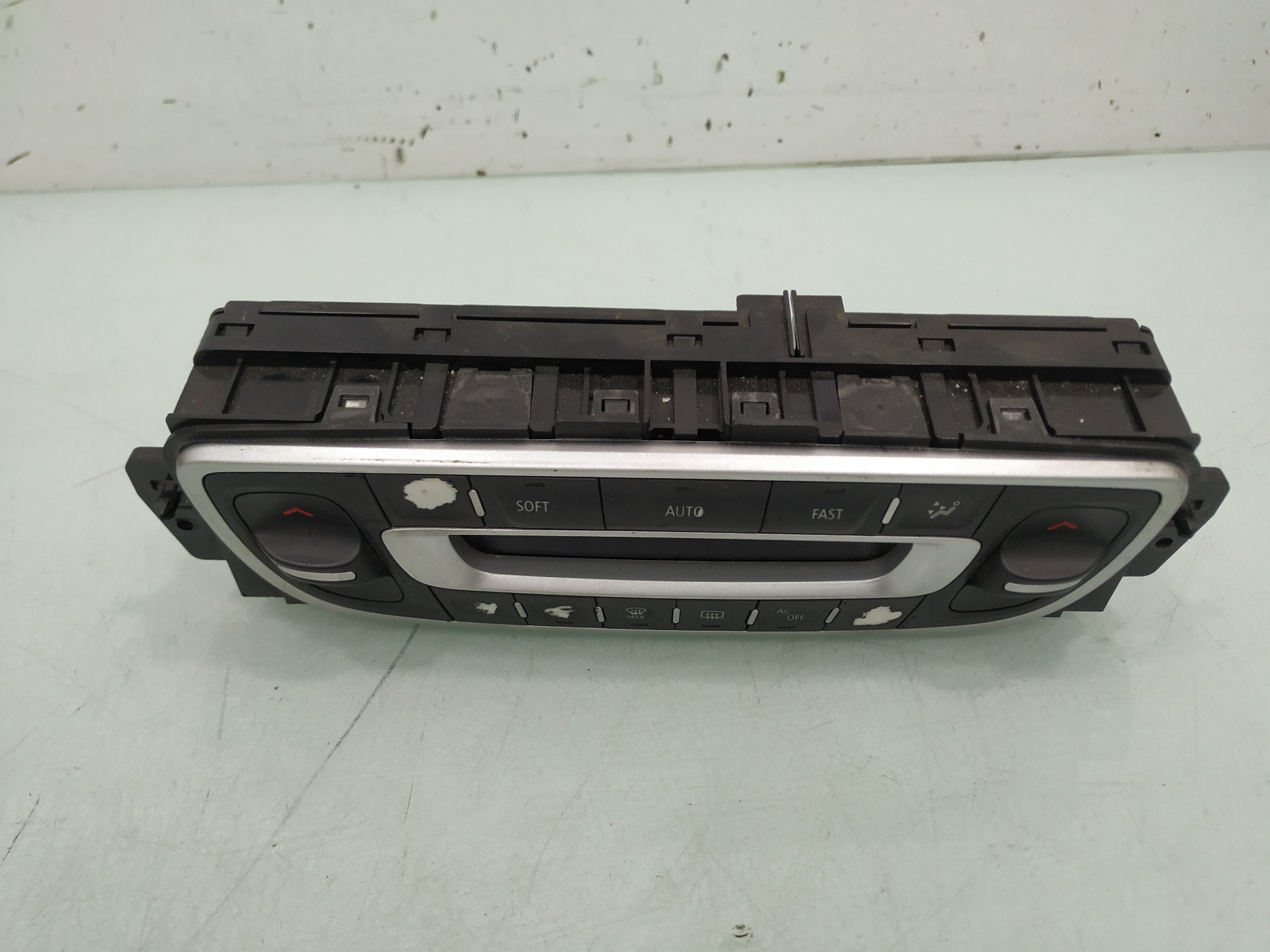 VAUXHALL Climate  Control Unit 275100007R 25411615