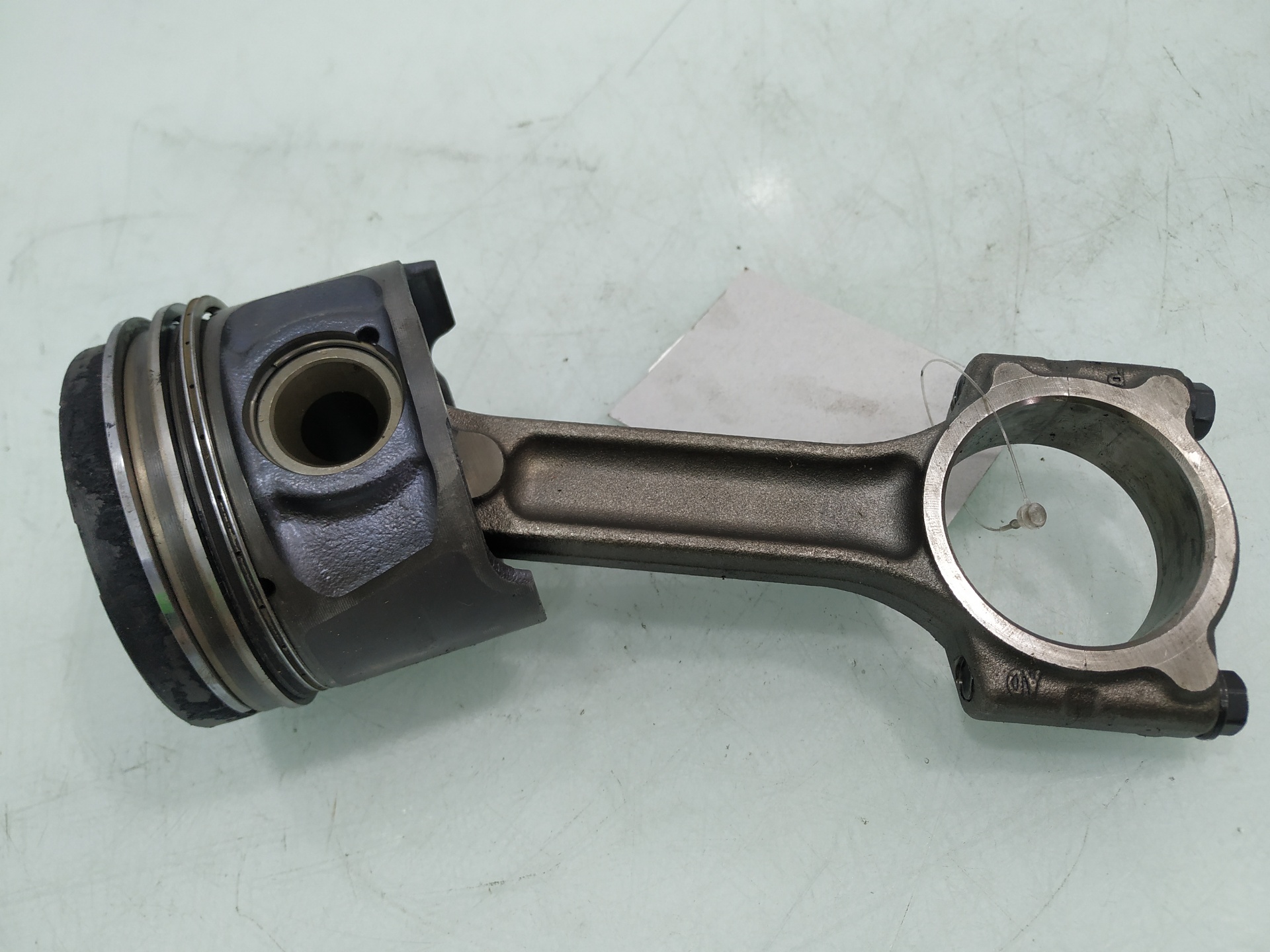 VAUXHALL Piston 25411740