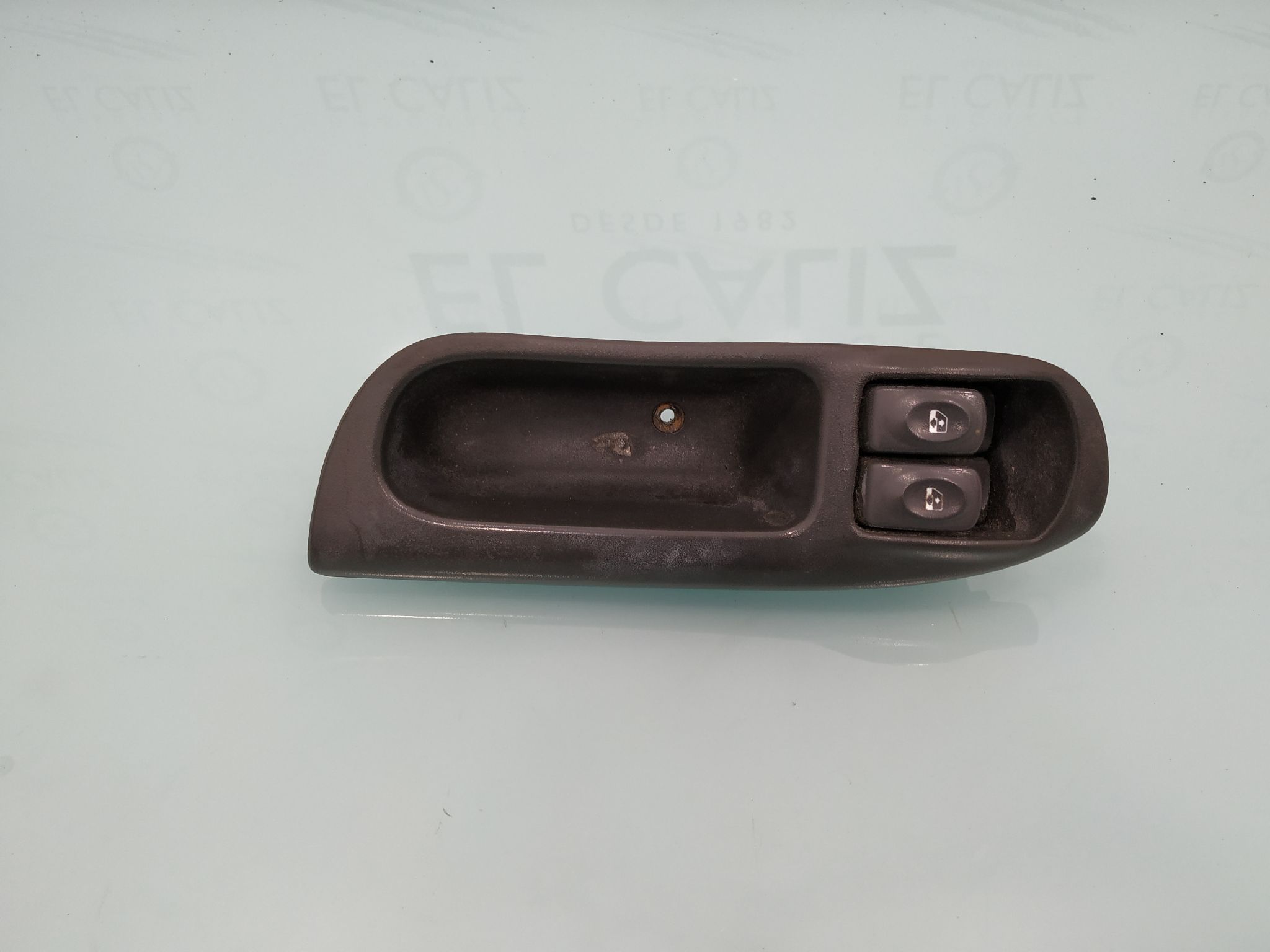 RENAULT Scenic 1 generation (1996-2003) Кнопка стеклоподъемника передней левой двери 7700432962 19130786