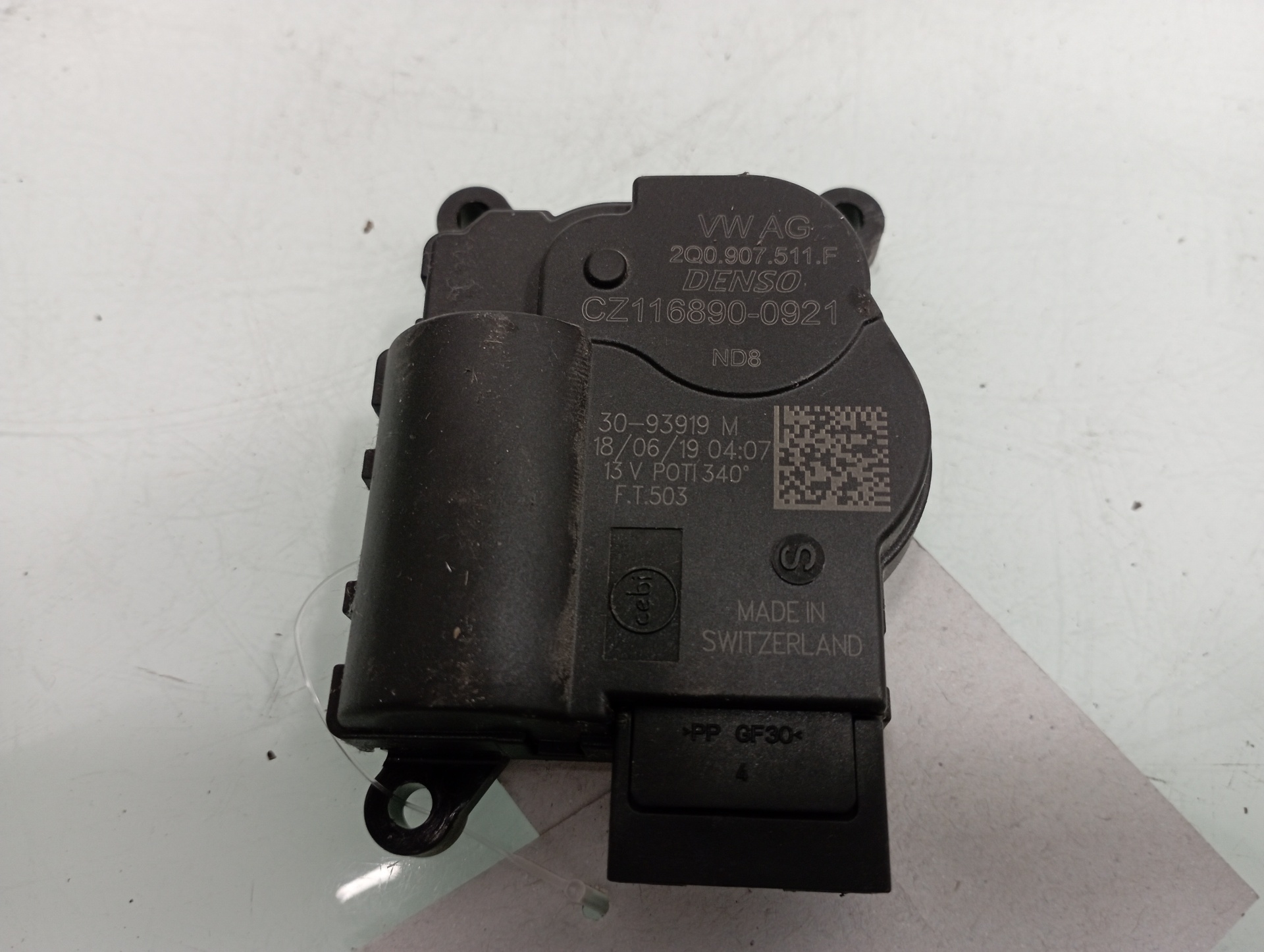 SKODA Karoq 1 generation (2017-2024) Air Conditioner Air Flow Valve Motor 2Q0907511F 24915244