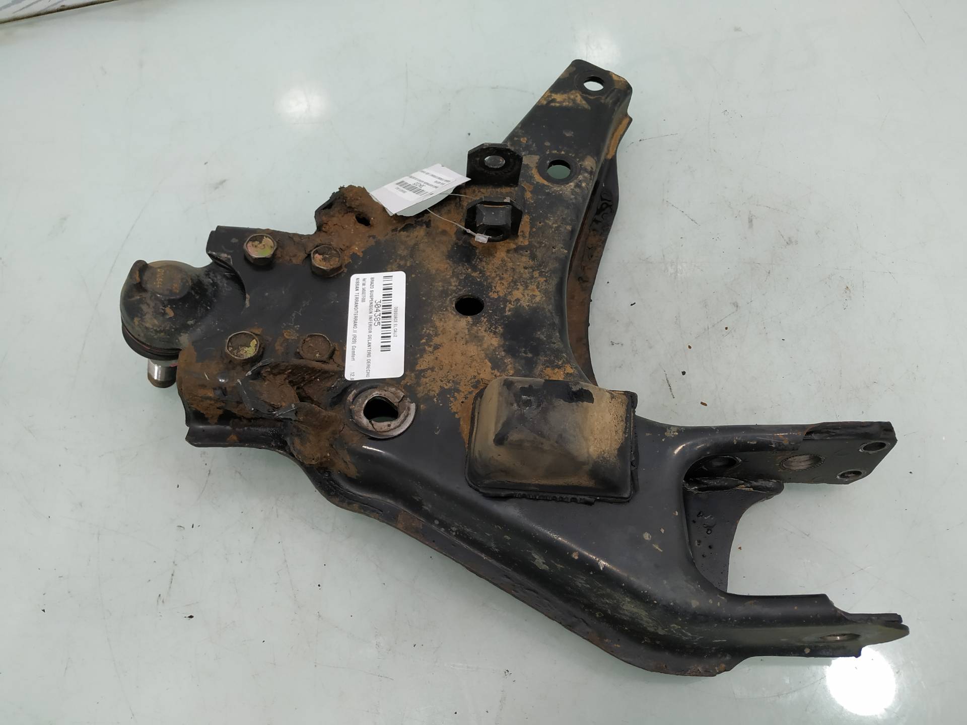 NISSAN Terrano 2 generation (1993-2006) Braț de control inferior dreapta față 545027F000 18984828