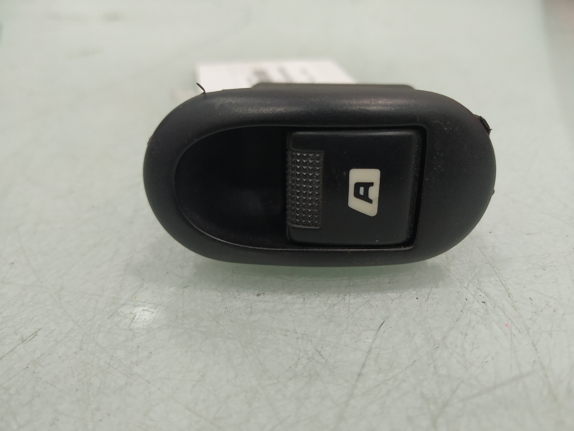 CITROËN C2 1 generation (2003-2009) Кнопка стеклоподъемника передней правой двери 96401469XT 24920779