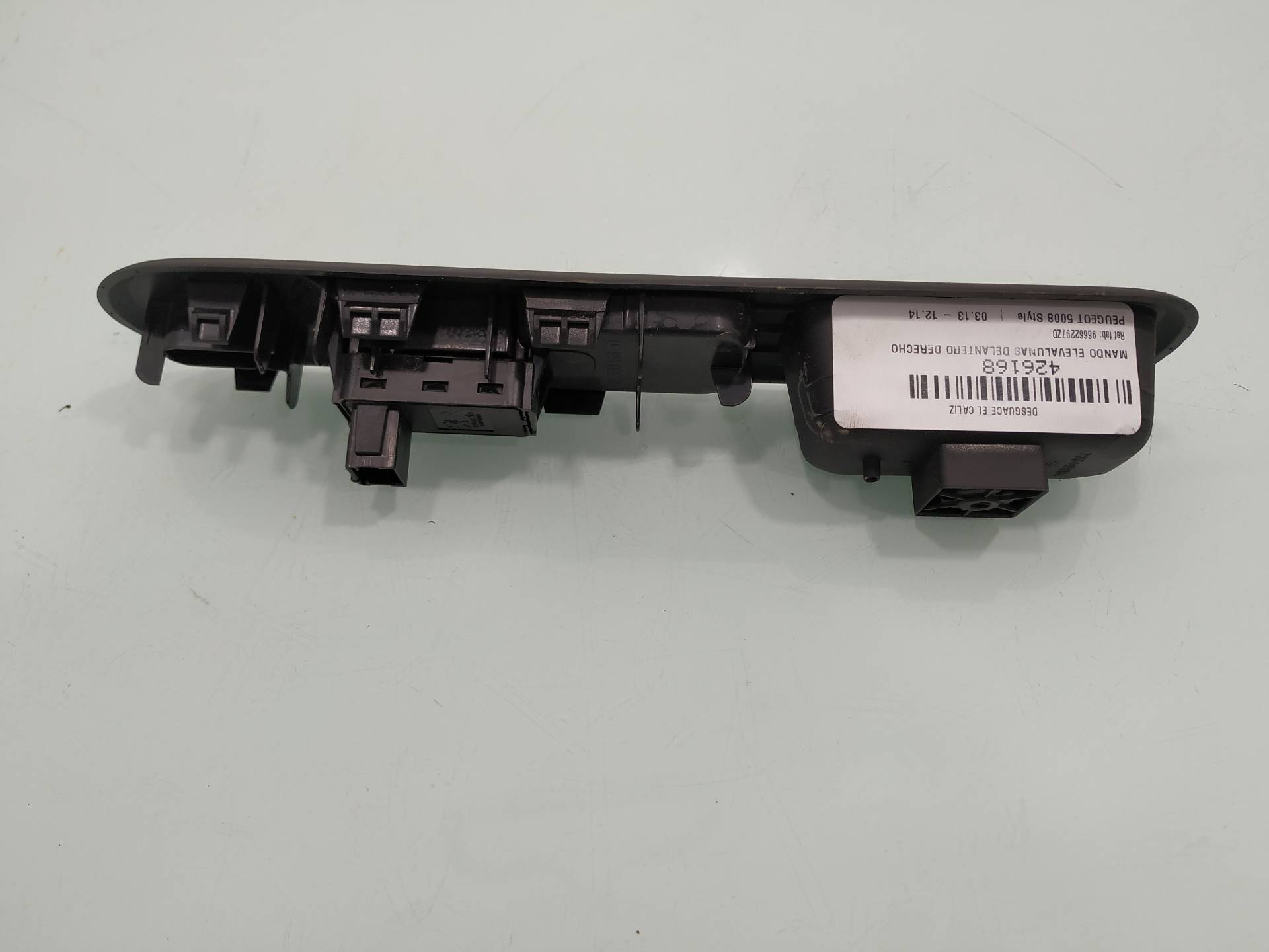 PEUGEOT 5008 1 generation (2009-2016) Front Right Door Window Switch 96662297ZD 19190721