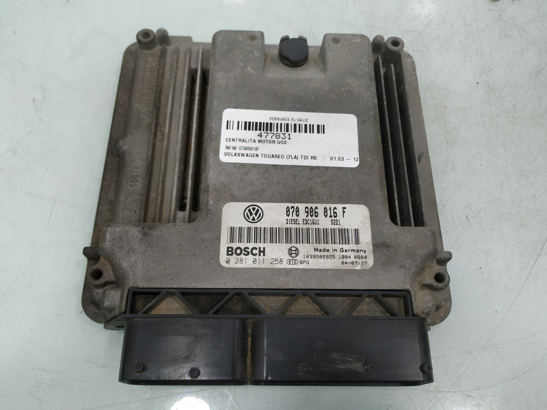 VOLKSWAGEN Touareg 1 generation (2002-2010) Engine Control Unit ECU 070906016F 25929859