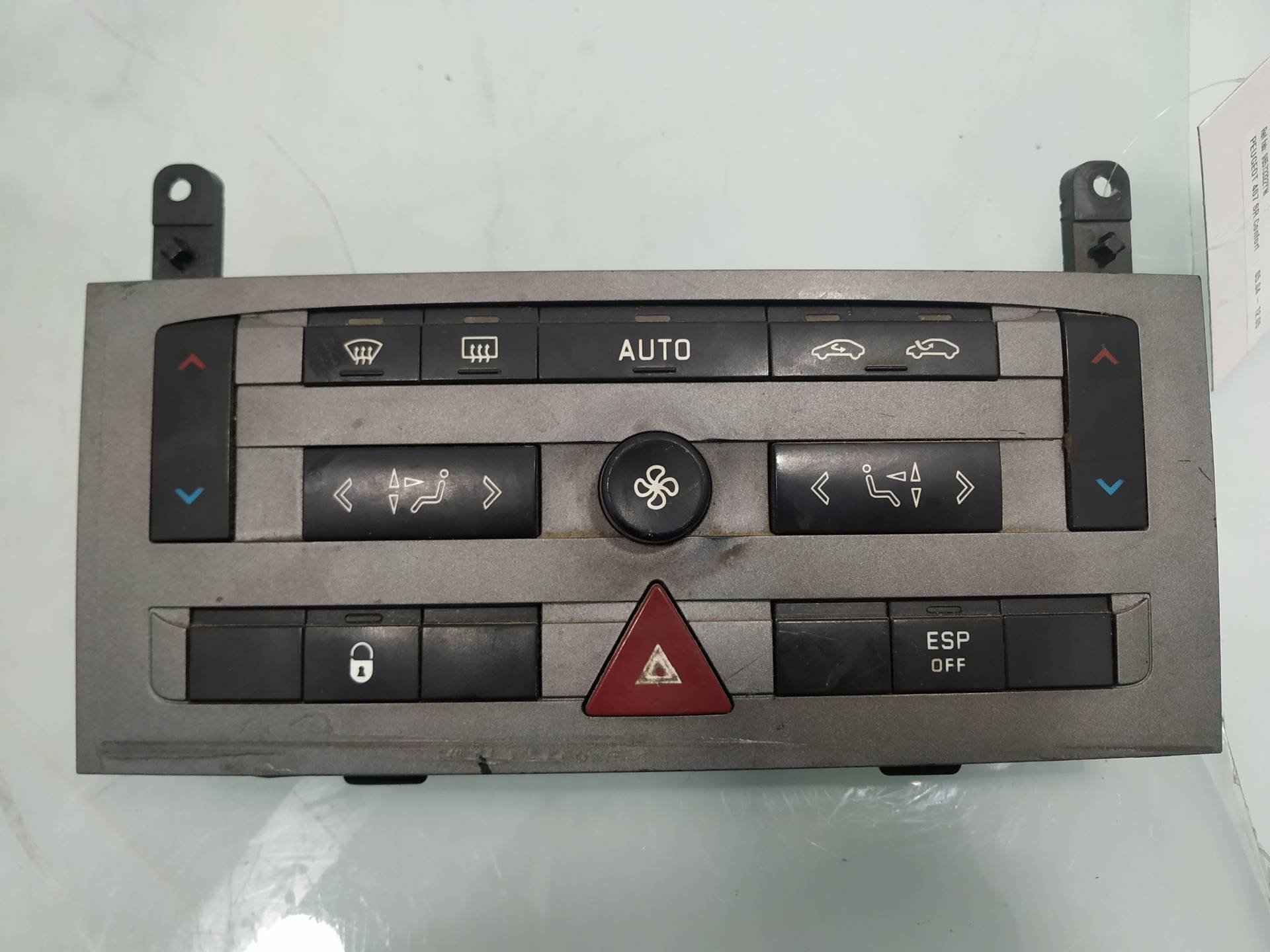 Mando del climatizador 9HY 96573322YW de Peugeot 407 (6d_) 2004-2010 con 245000 km - pieza usada