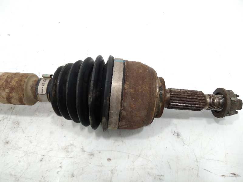 RENAULT Megane 2 generation (2002-2012) Front Right Driveshaft 8200379235 18834973