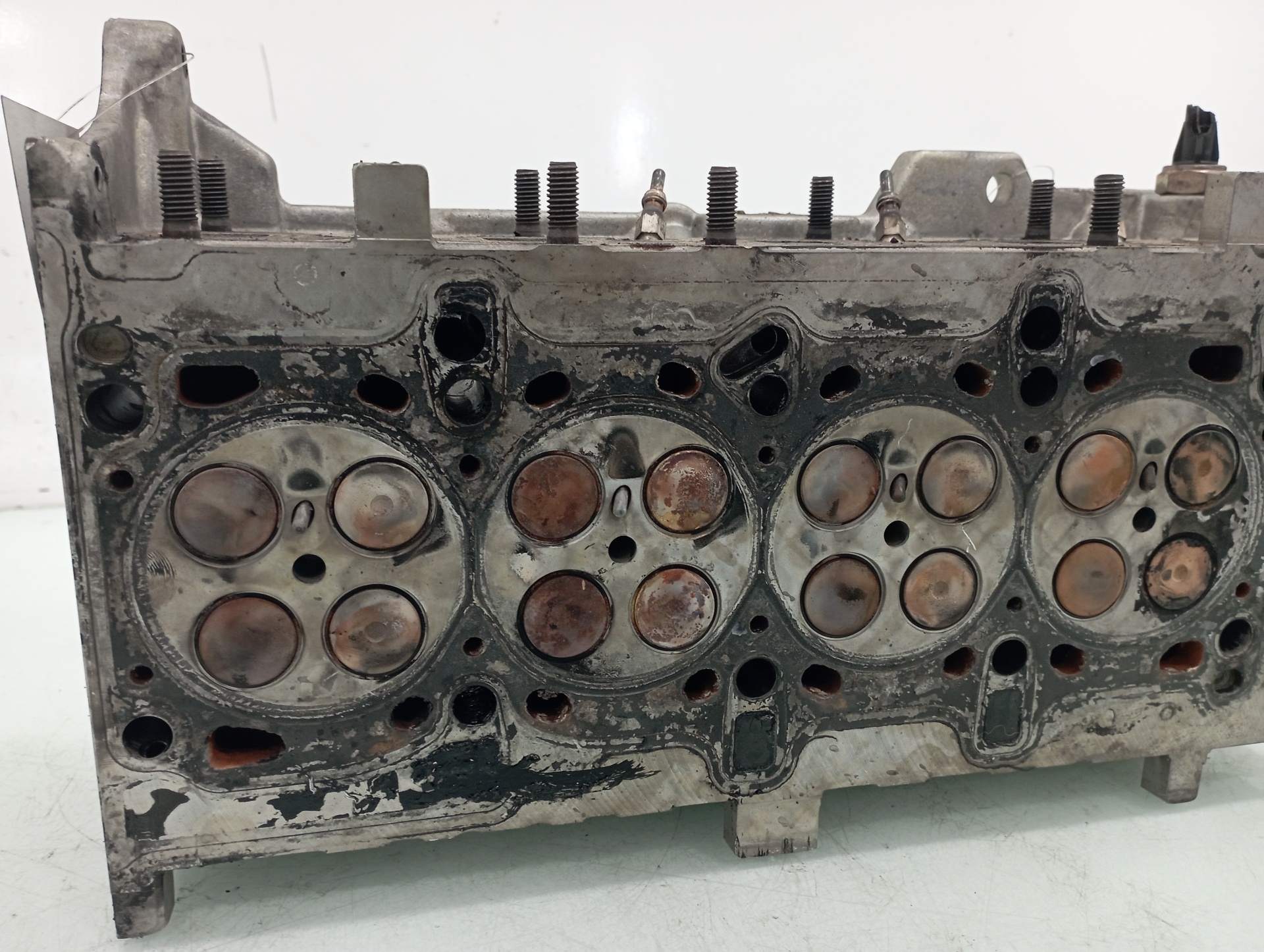 OPEL Corsa C (2000-2006) Engine Cylinder Head 55193109 21271827