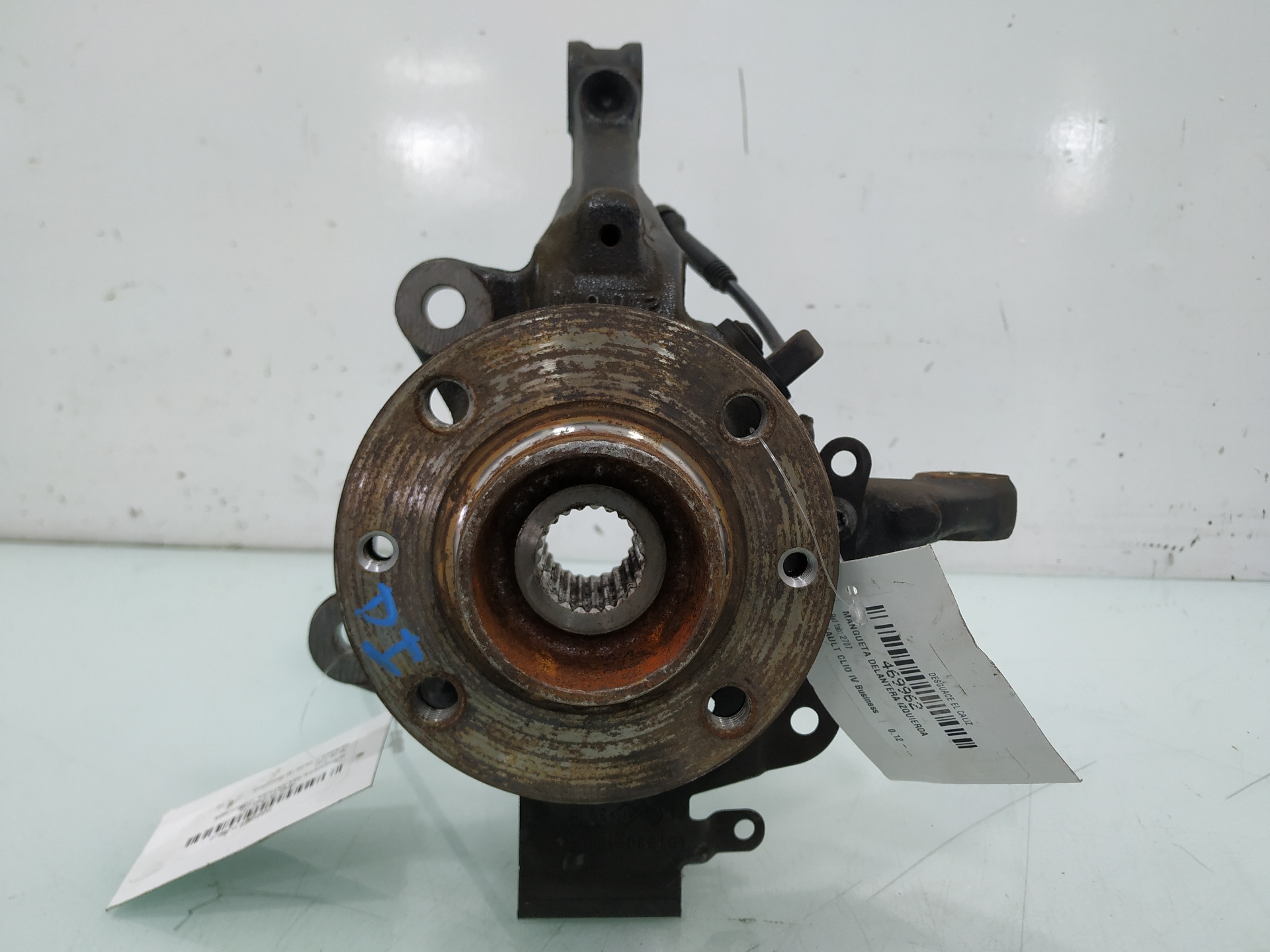 RENAULT Captur 1 generation (2013-2019) Front Left Wheel Hub 2707 24919754