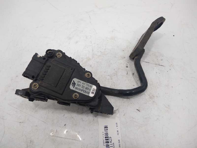 FORD Galaxy 1 generation (1995-2006) Throttle Pedal 7M1721603A 18825090