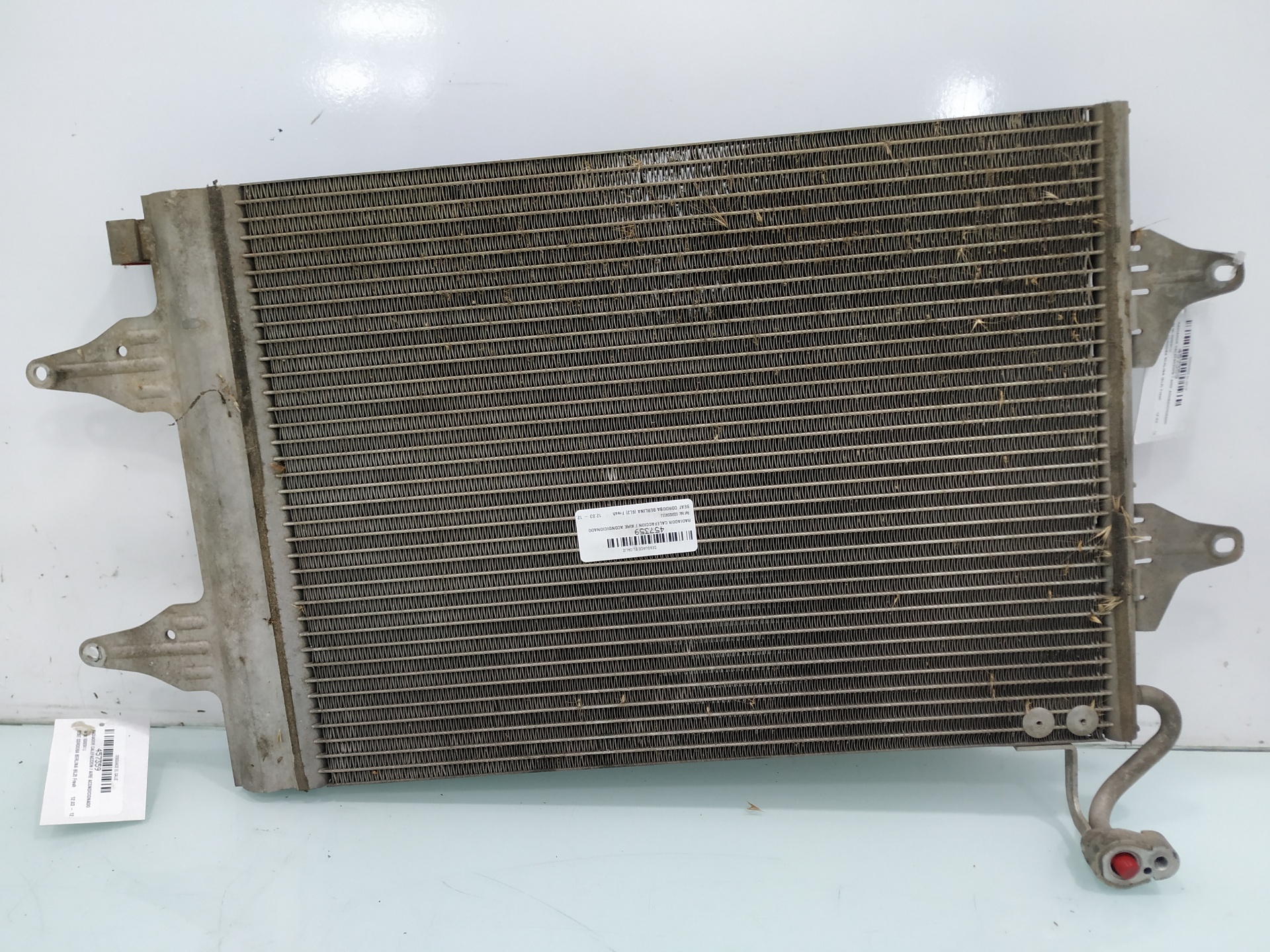 SEAT Cordoba 2 generation (1999-2009) Radiateur de climatisation 6Q0820411J 24912308