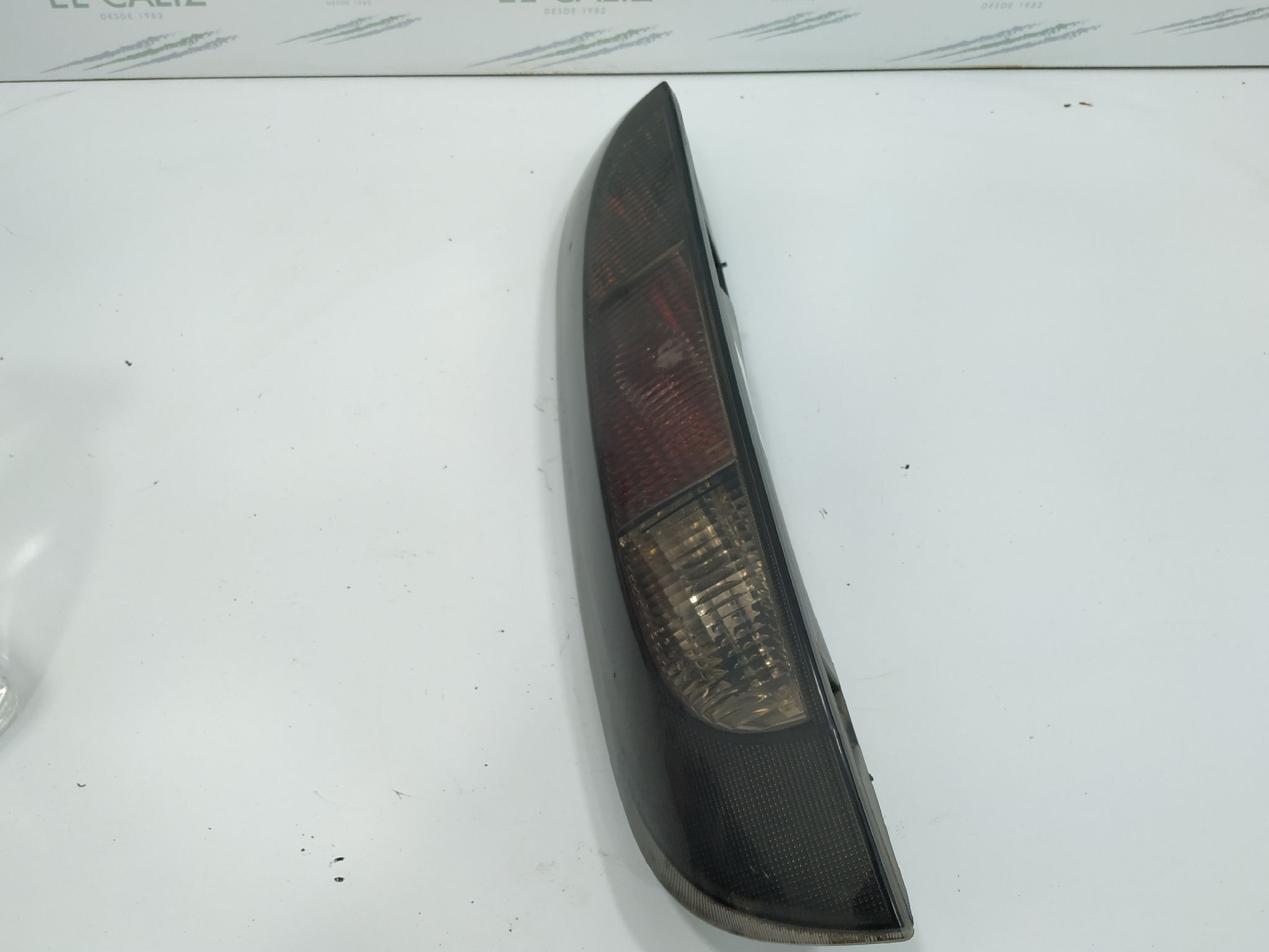 OPEL Corsa C (2000-2006) Заднє ліве заднє світло 09196363 18853280