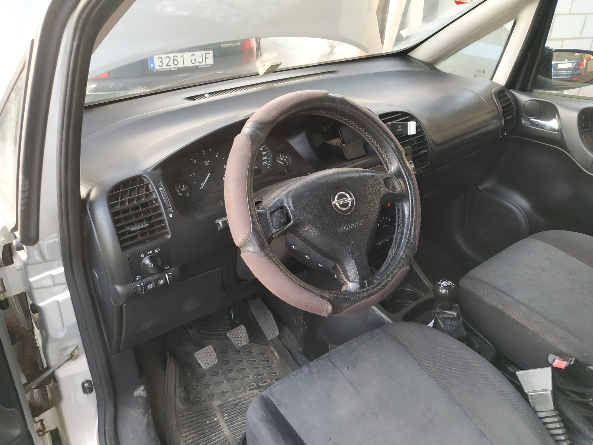 OPEL Corsa B (1993-2000) Спидометр 09228757 19073172