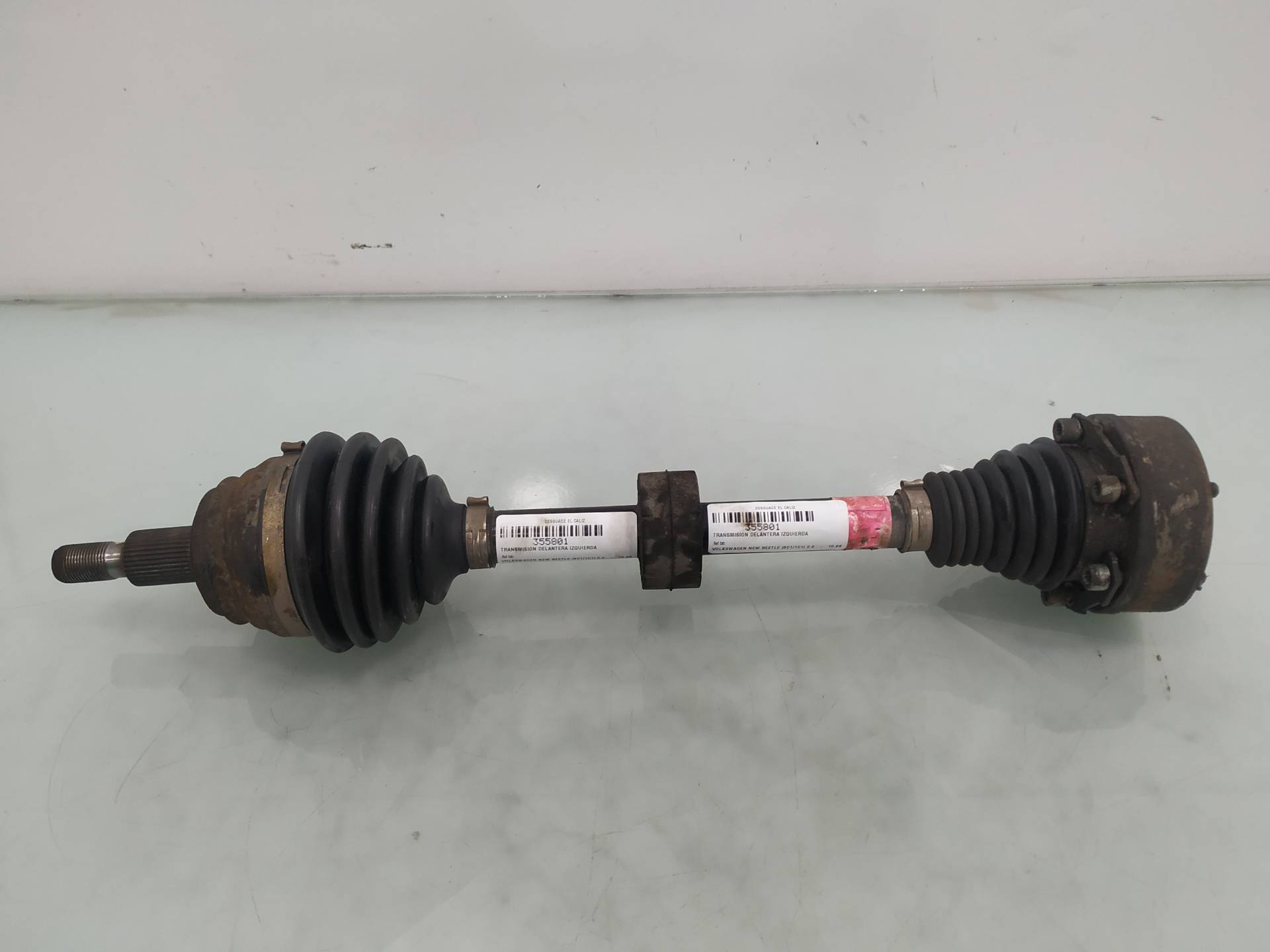 VOLKSWAGEN Beetle 2 generation (1998-2012) Front Left Driveshaft 19026658