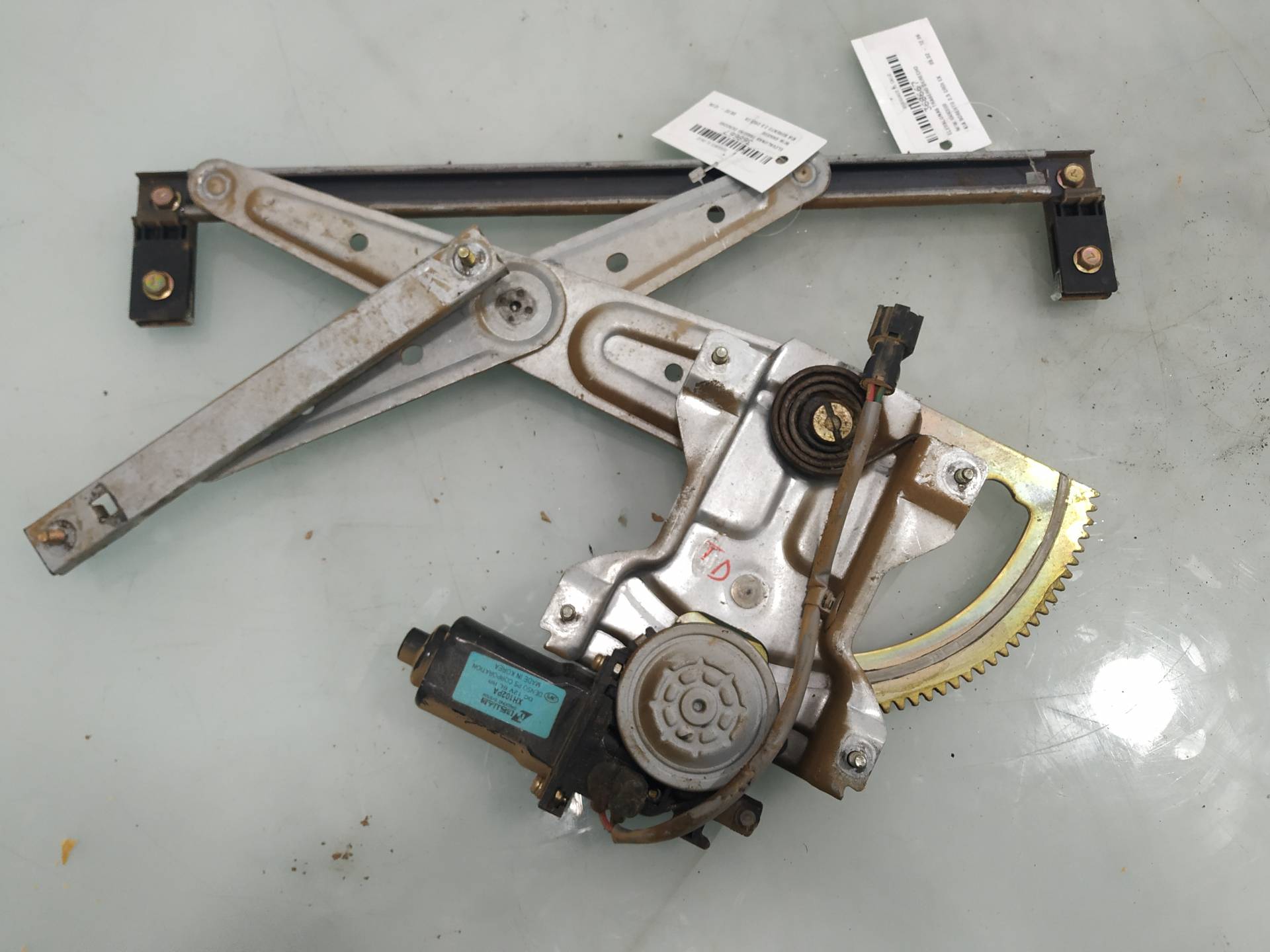 KIA Sorento 1 generation (2002-2011) Rear Right Door Window Regulator 834043E000 19038446