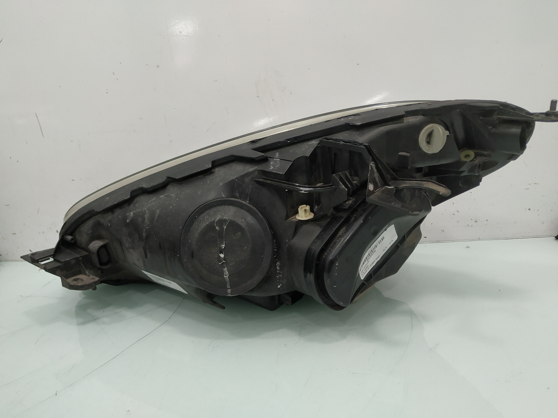 CITROËN C4 Picasso 1 generation (2006-2013) Front Right Headlight 16298400 24916376