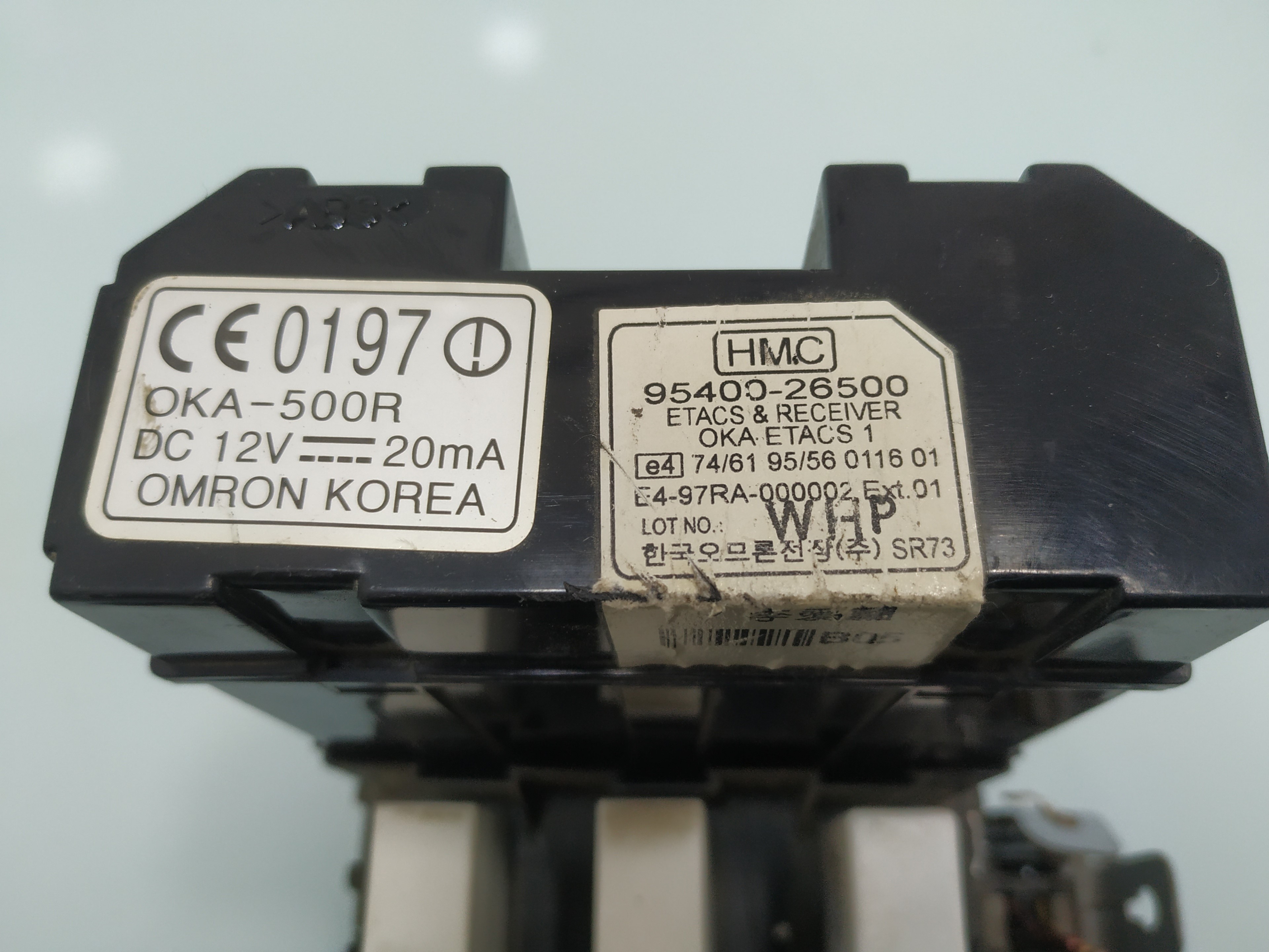 Caja de relés / fusibles D4EA 9540026500 de Hyundai Santa fé i (sm) 2001-2006 - pieza usada