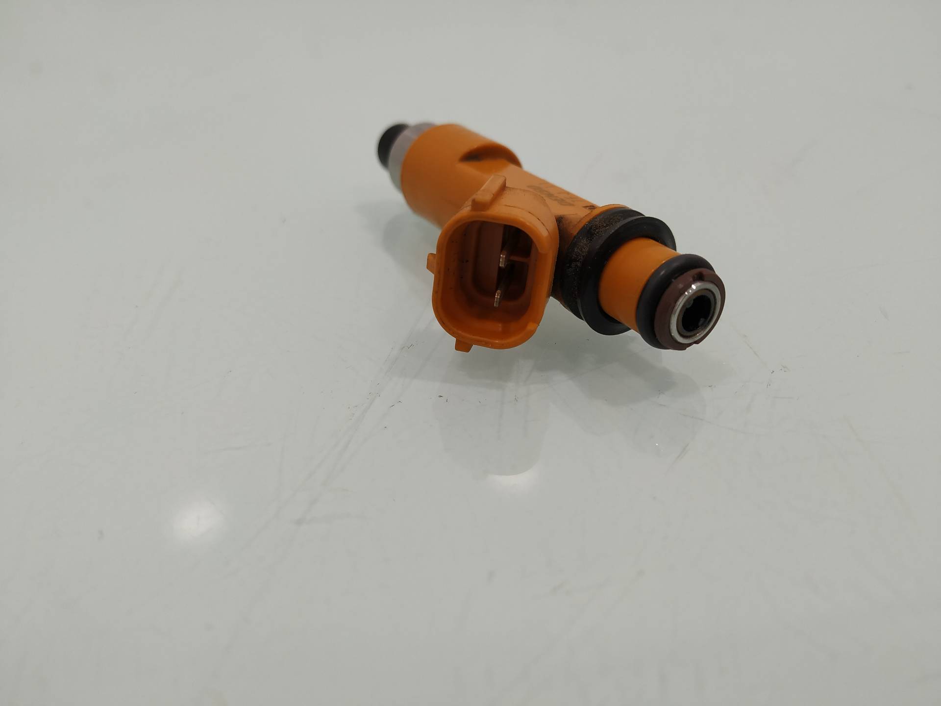 Inyector M13A 2975000120 de Suzuki Swift iii (mz, ez) 2005-2010 con 132261 km - pieza usada