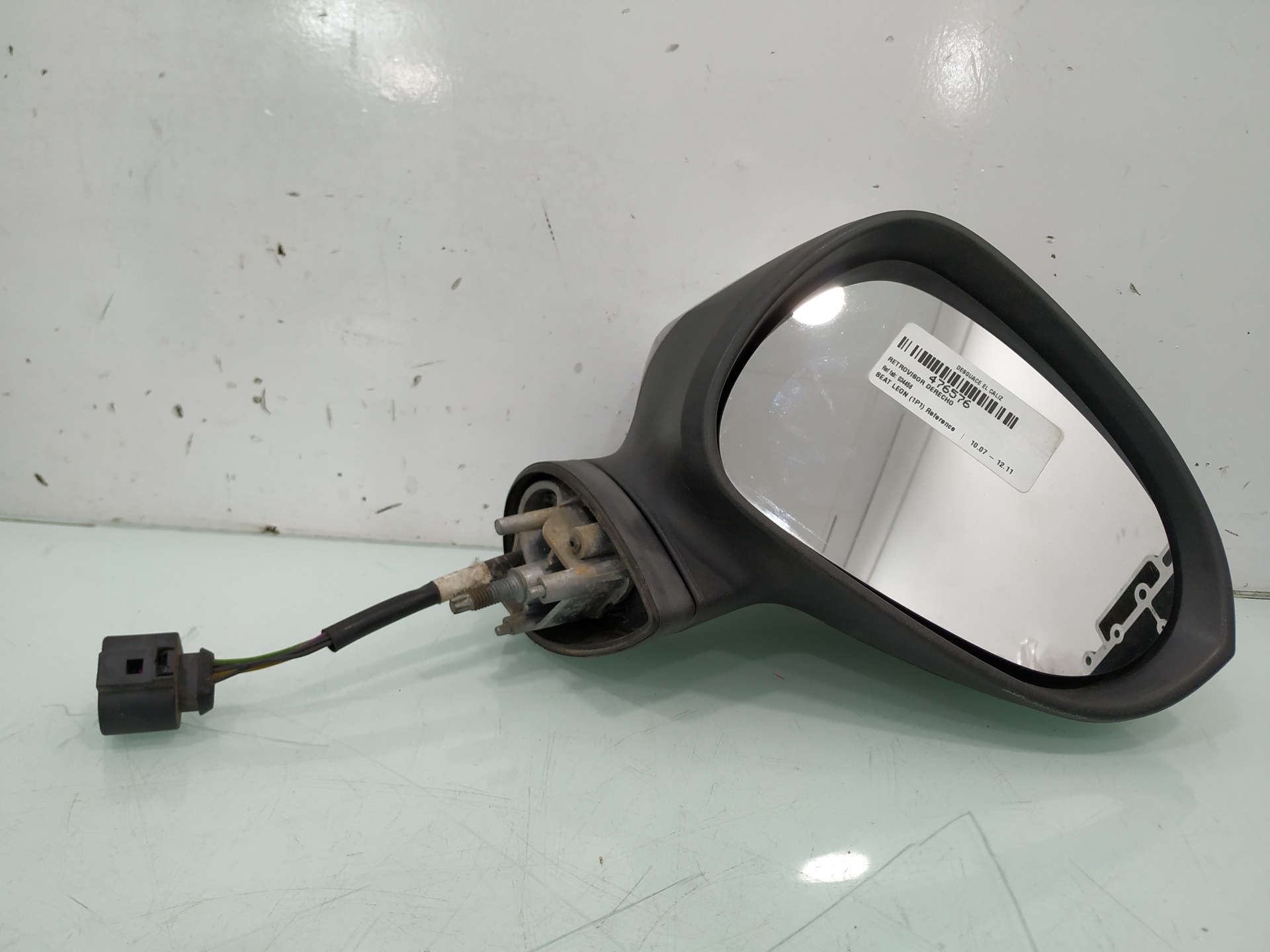 SEAT Leon 2 generation (2005-2012) Right Side Wing Mirror 034456 25929828