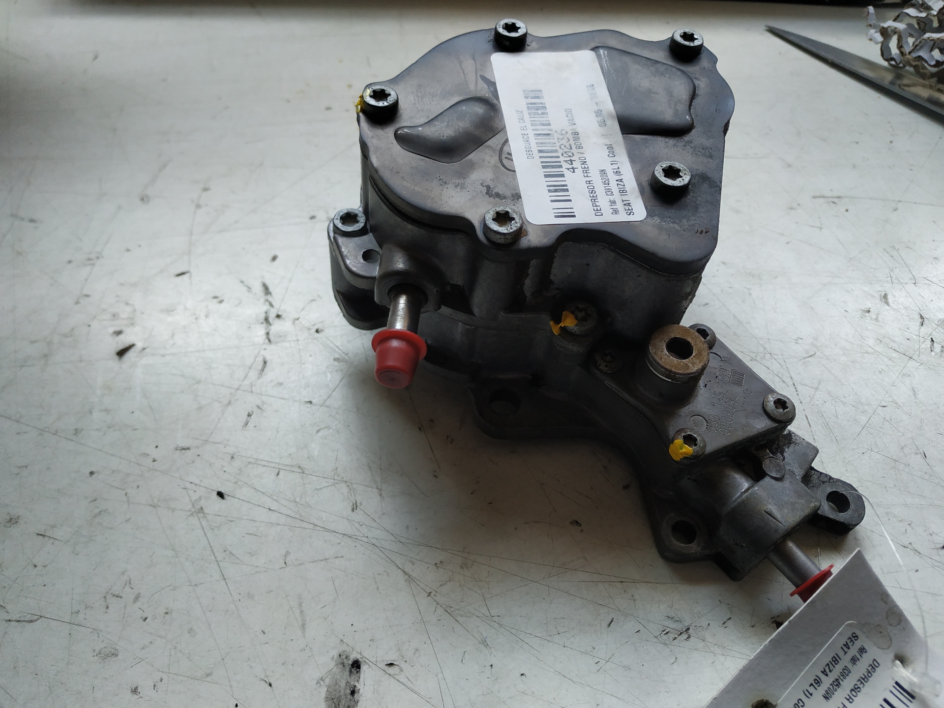 SEAT Ibiza 3 generation (2002-2008) Pompe à vide 038145209N 24949540