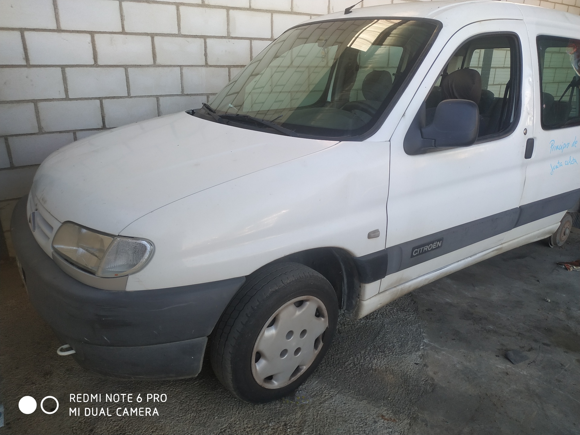 CITROËN Стартер D7R8 18983246