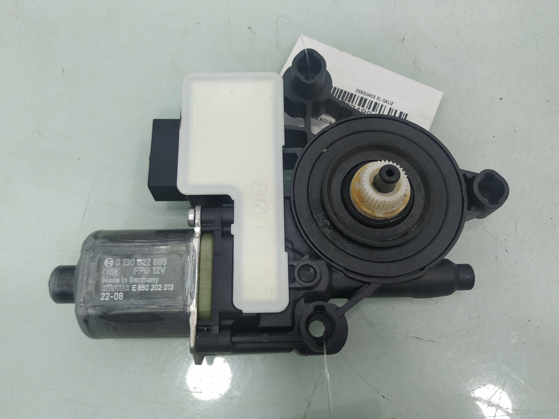 VOLKSWAGEN T-Roc 1 generation (2017-2024) Rear Left Door Window Control Motor 5Q0959407D 25930415