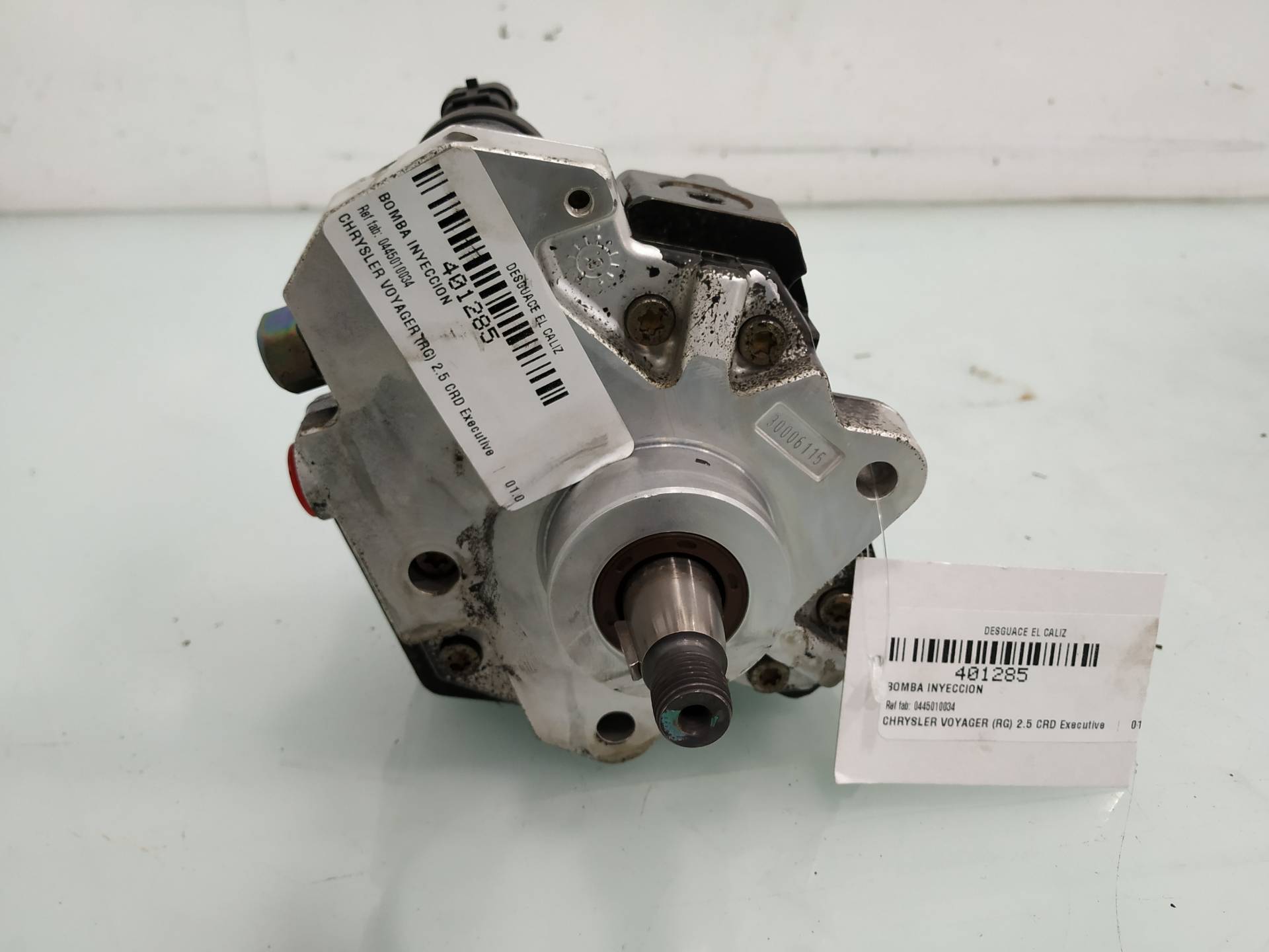 CHRYSLER Sebring 2 generation (2001-2007) High Pressure Fuel Pump 0445010034 19060588