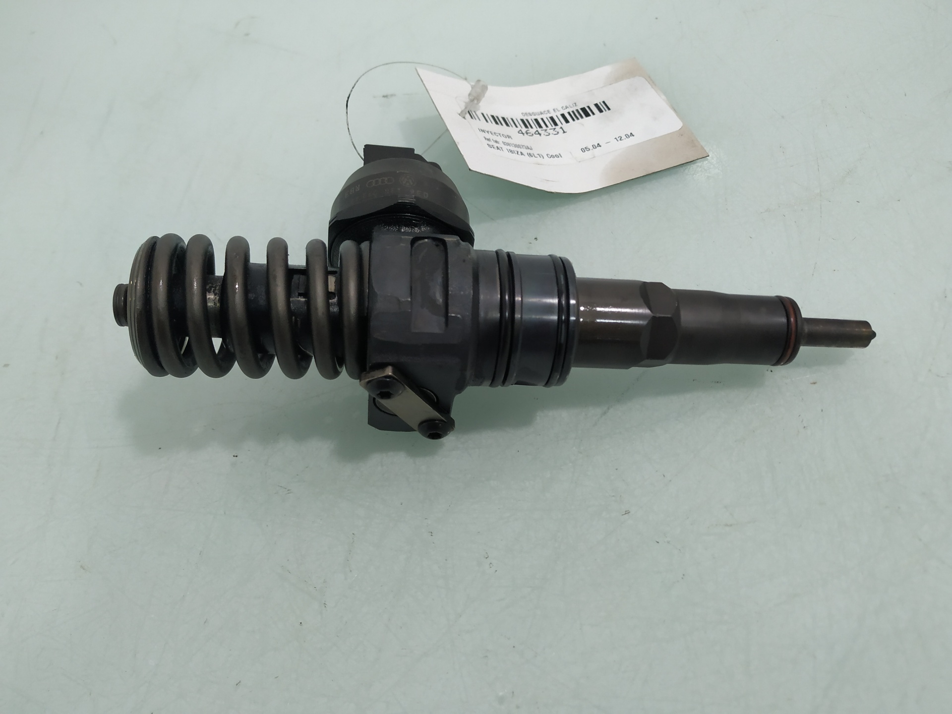 SEAT Cordoba 2 generation (1999-2009) Fuel Injector 038130073AJ 22852700