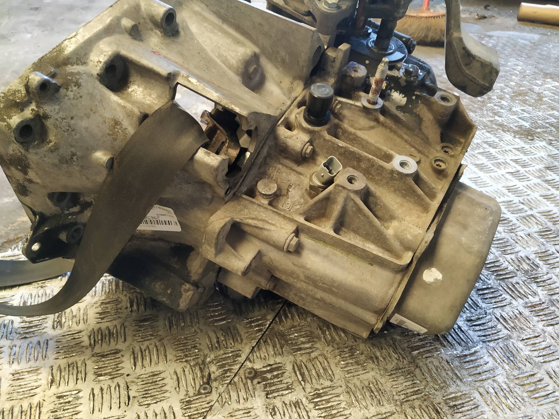 CITROËN C8 1 generation (2002-2014) Gearbox 20LM24 18979796