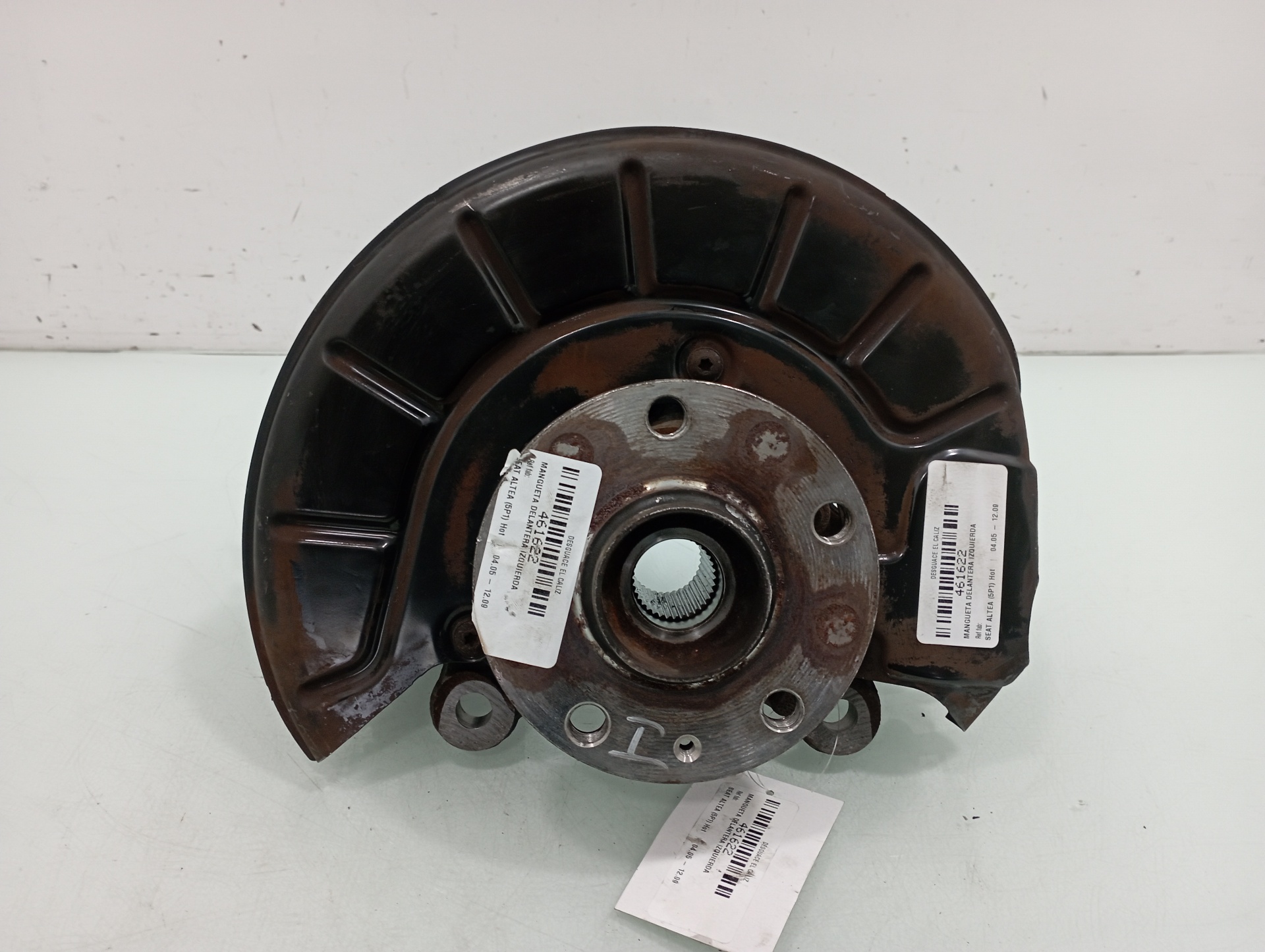 SEAT Toledo 3 generation (2004-2010) Front Left Wheel Hub 24915499