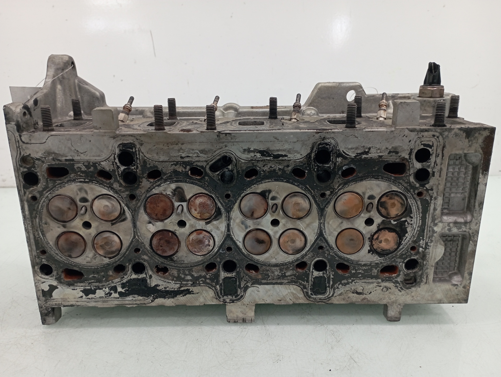 OPEL Corsa C (2000-2006) Engine Cylinder Head 55193109 21271827