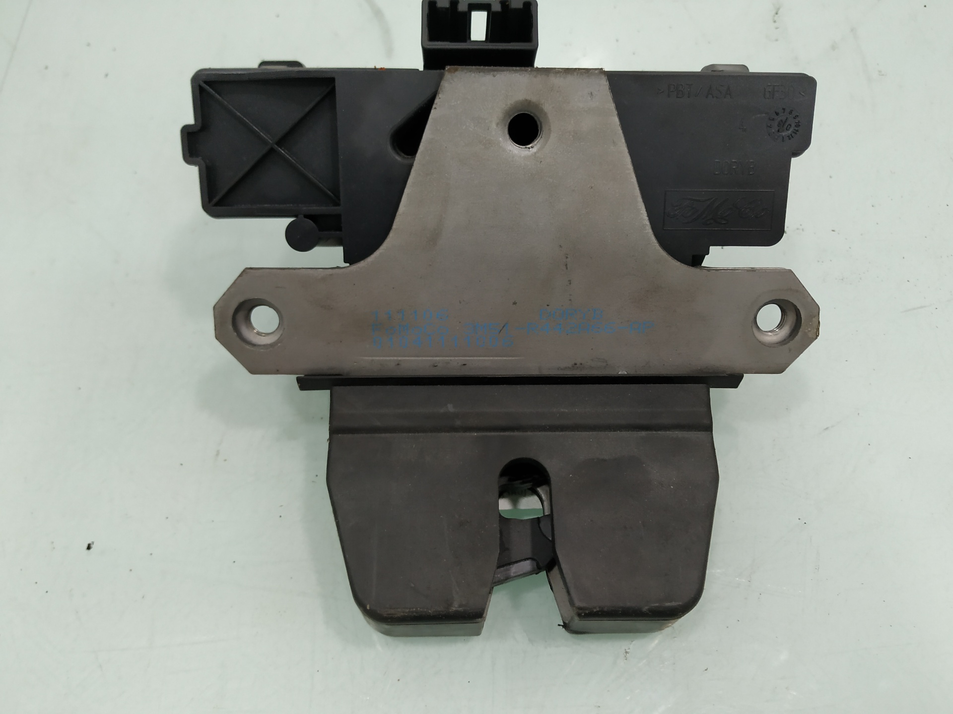 FORD Focus 2 generation (2004-2011) Tailgate Boot Lock 3M51R442A66AP 22853112