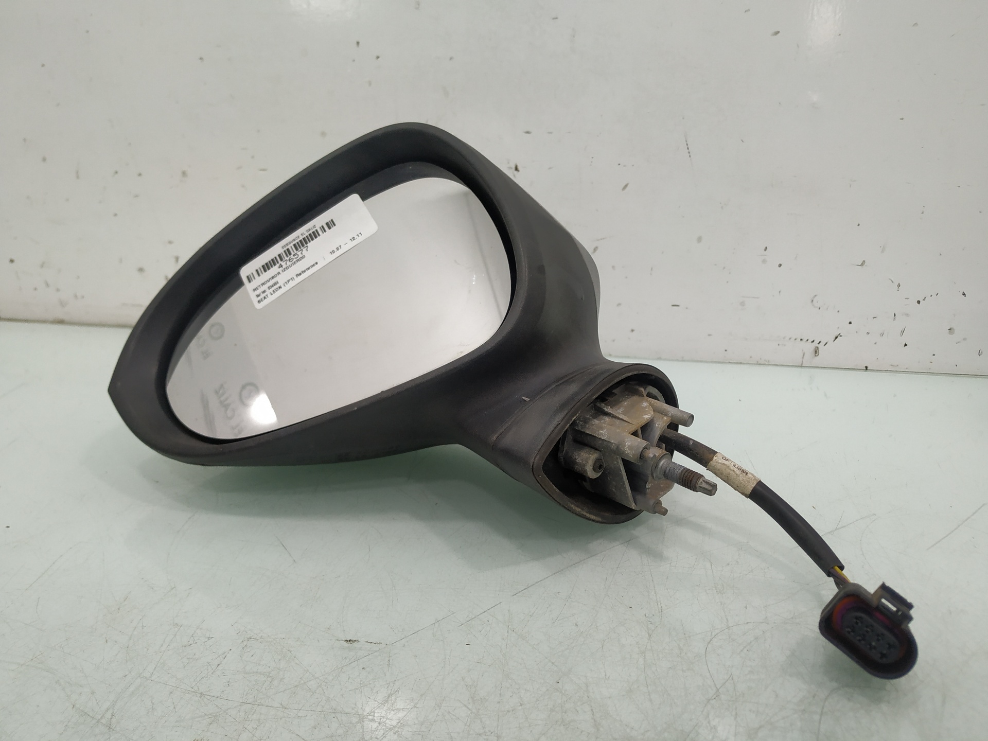 SEAT Leon 2 generation (2005-2012) Left Side Wing Mirror 034456 25929905