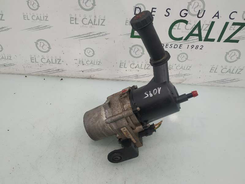 CITROËN C4 1 generation (2004-2011) Power Steering Pump 9657613580 18925366