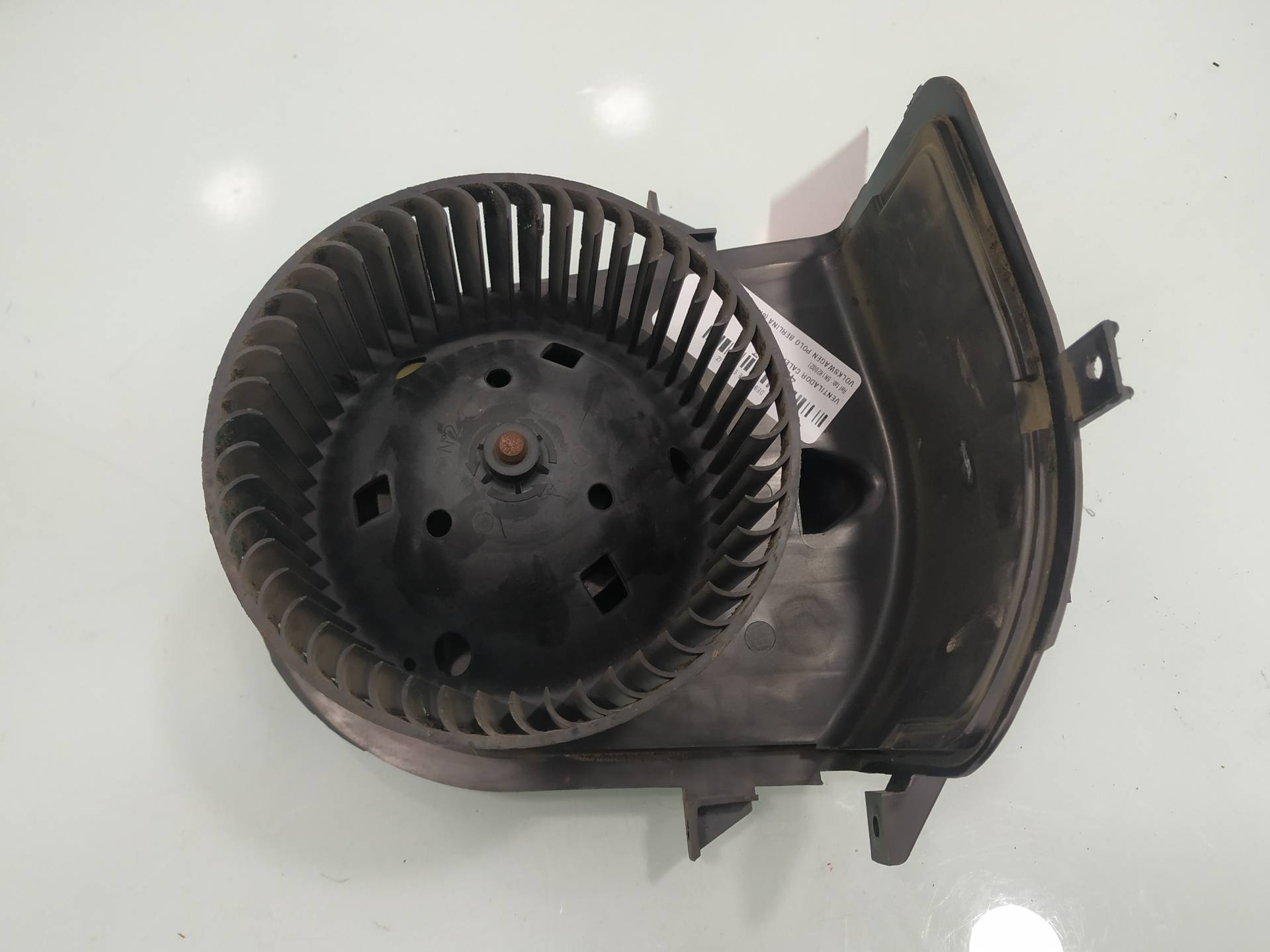 VOLKSWAGEN Polo 3 generation (1994-2002) Heater Blower Fan 6N1820021 19197940