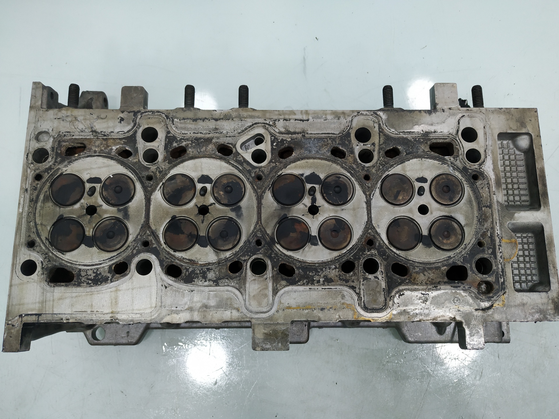 OPEL Corsa D (2006-2020) Engine Cylinder Head 55188595 25929700